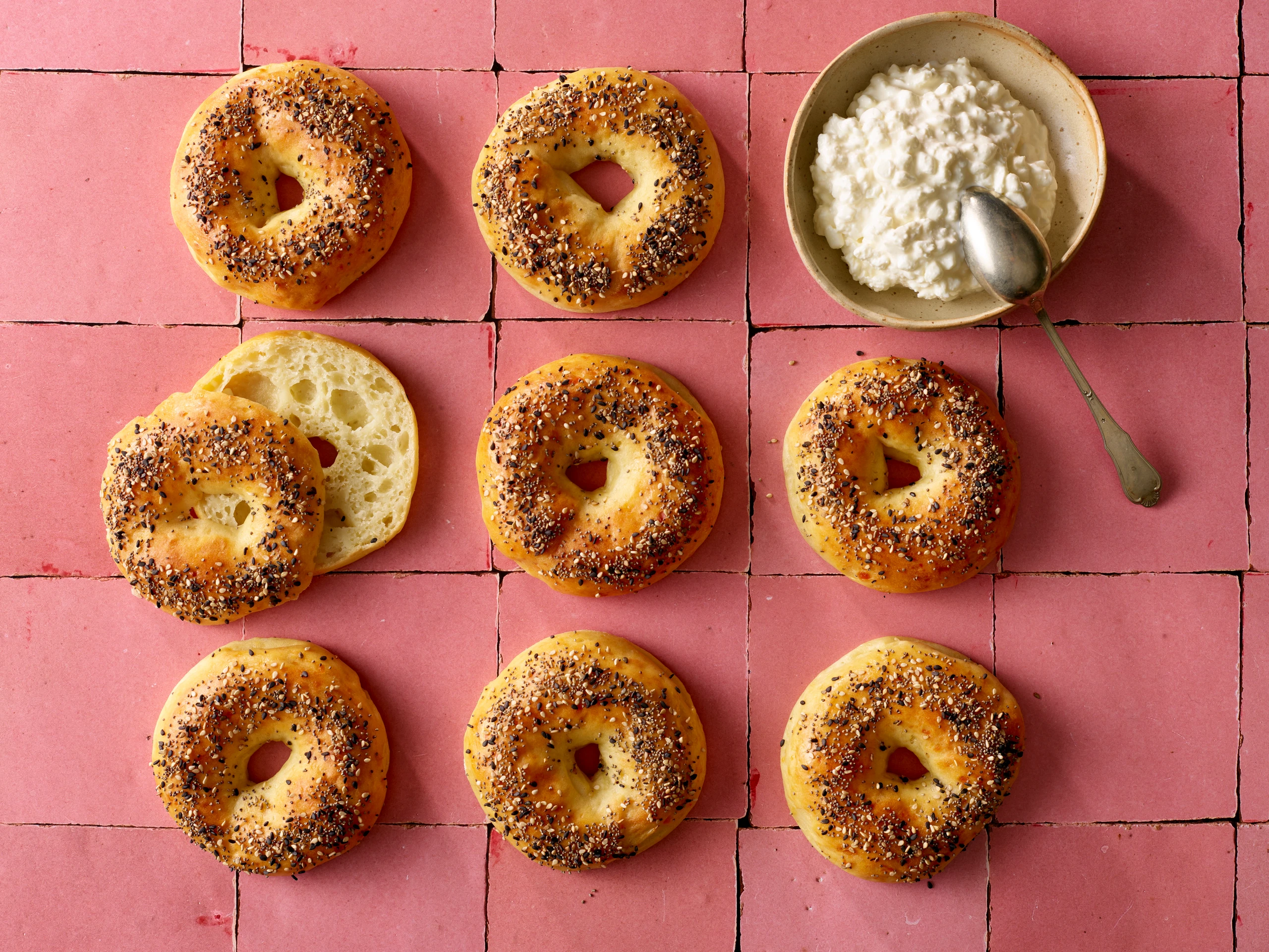Cottage-Cheese-Bagels