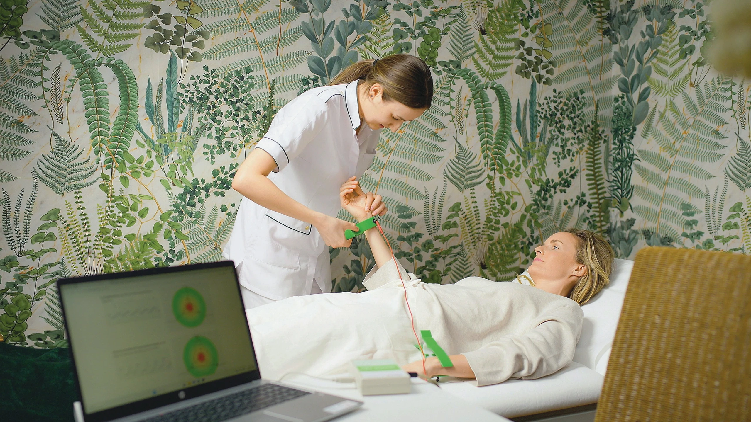 © Alpin Resort Sacher Blurred image background