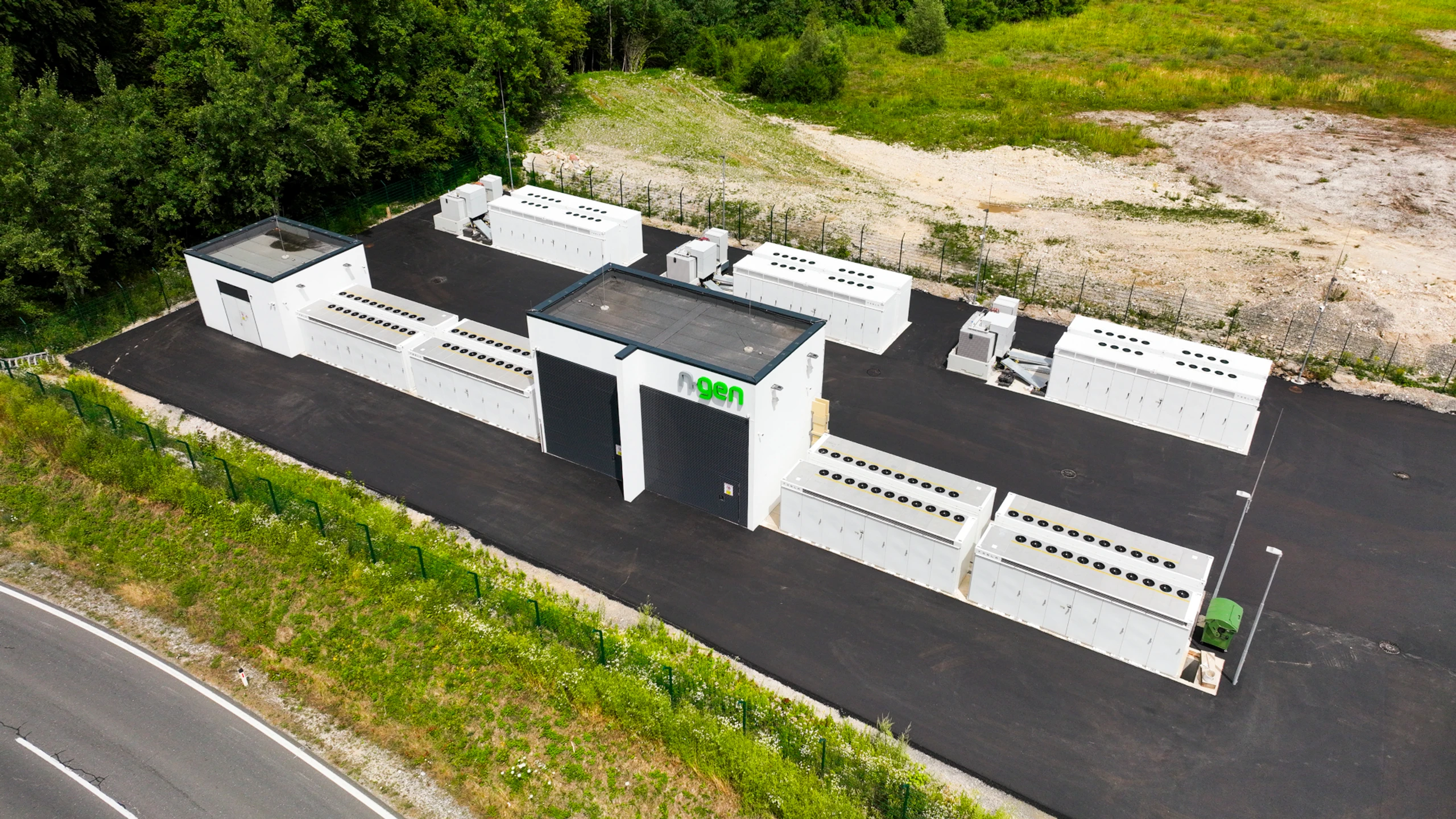 NGEN eröffnet größtes Batteriespeicherkraftwerk Österreichs in Arnoldstein-Gailitz