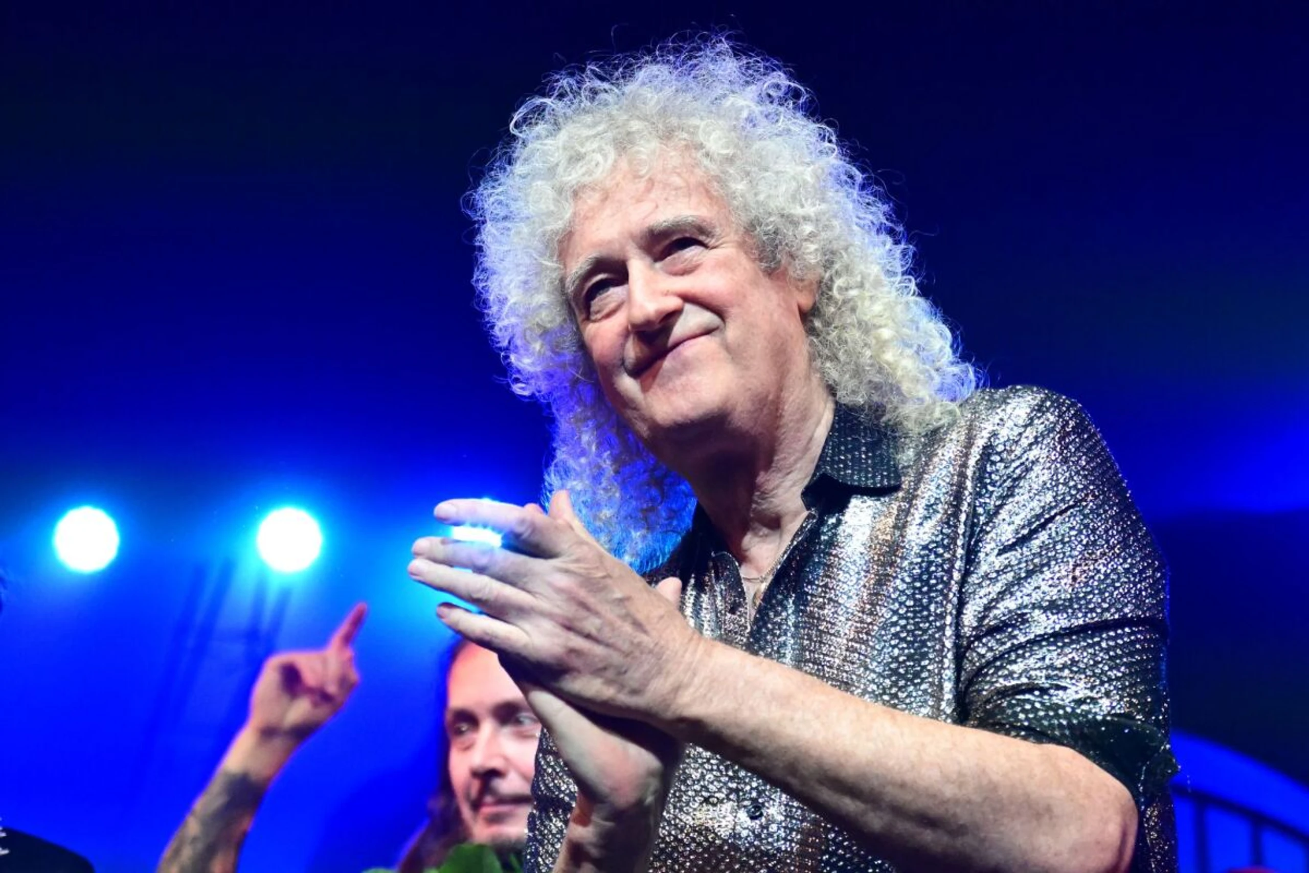 Brian May vergisst Freddie Mercury nicht