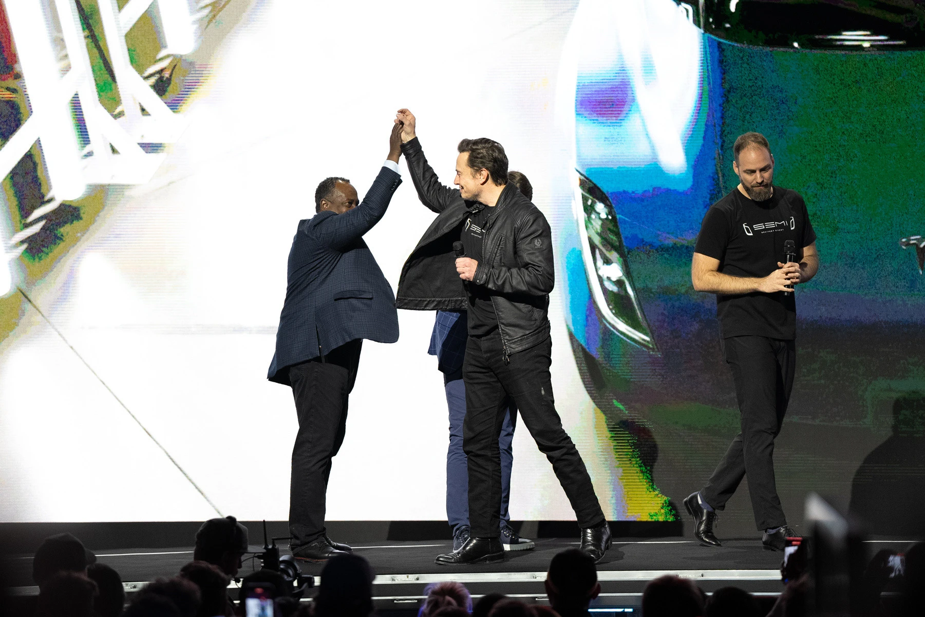 Viel verkauft, wenig verdient: Tesla hat ein Problem