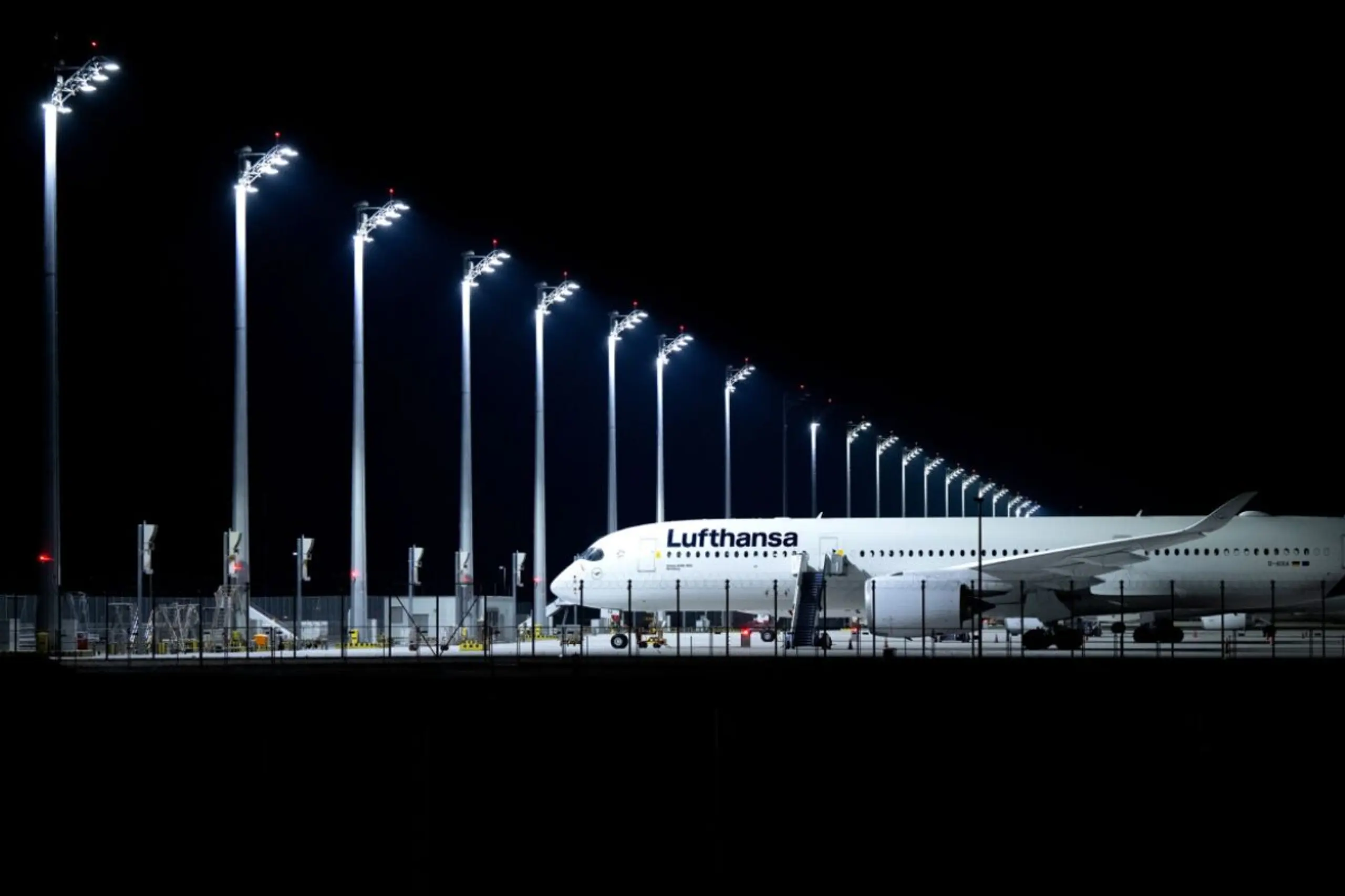 ++ ARCHIVBILD ++ AUA-Mutterkonzern übernimmt bisherigen Dienstleister Swissport Losch