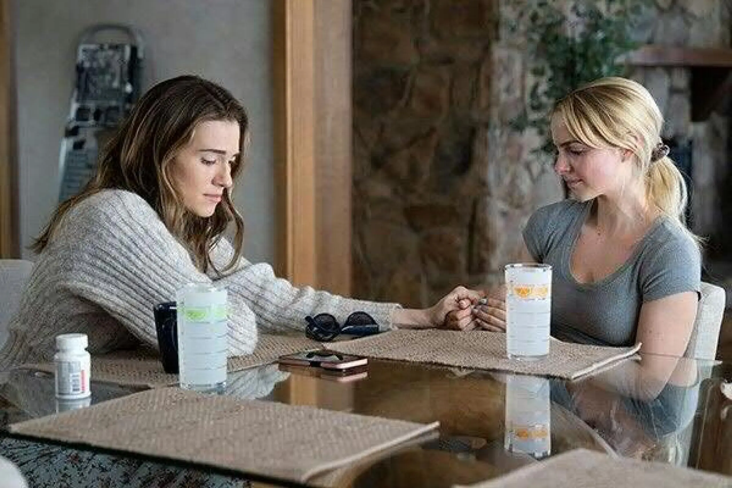 Morgan und Claire bei der gemeinsamen Trauerbewältigung