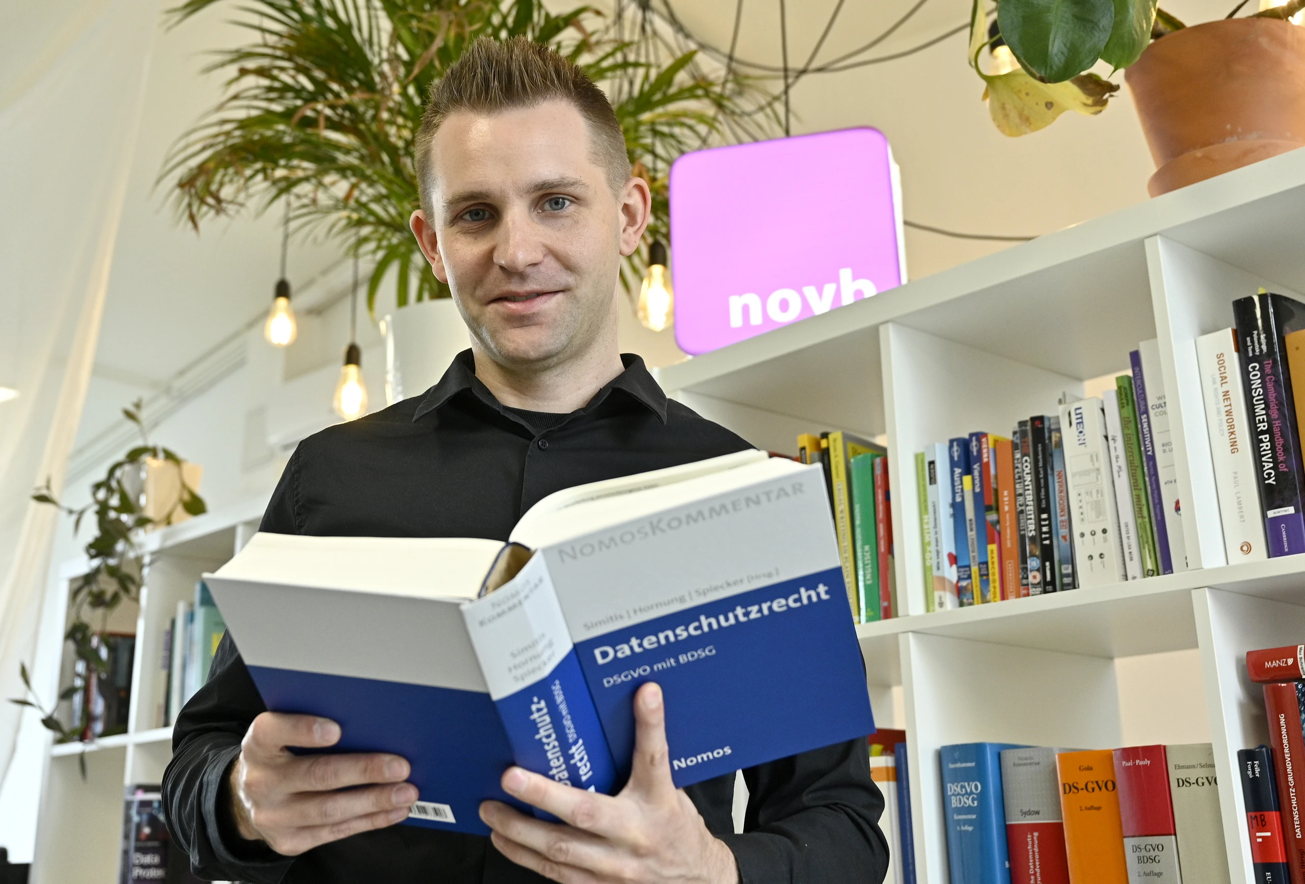 Datenschützer bringen Strafanzeige gegen KI-Unternehmen ein