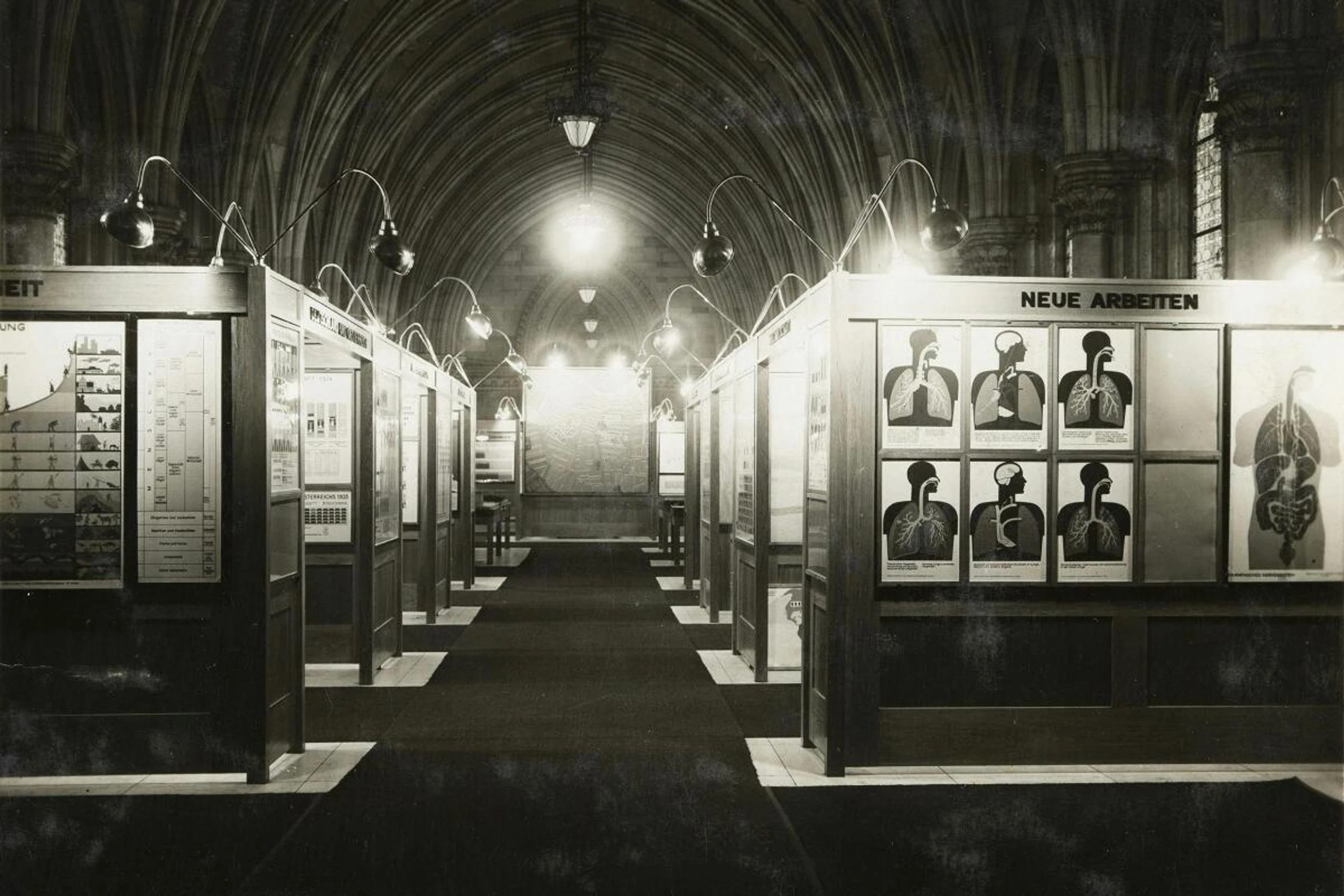 Dauerausstellung in der Volkshalle im Wiener Rathaus, 1927