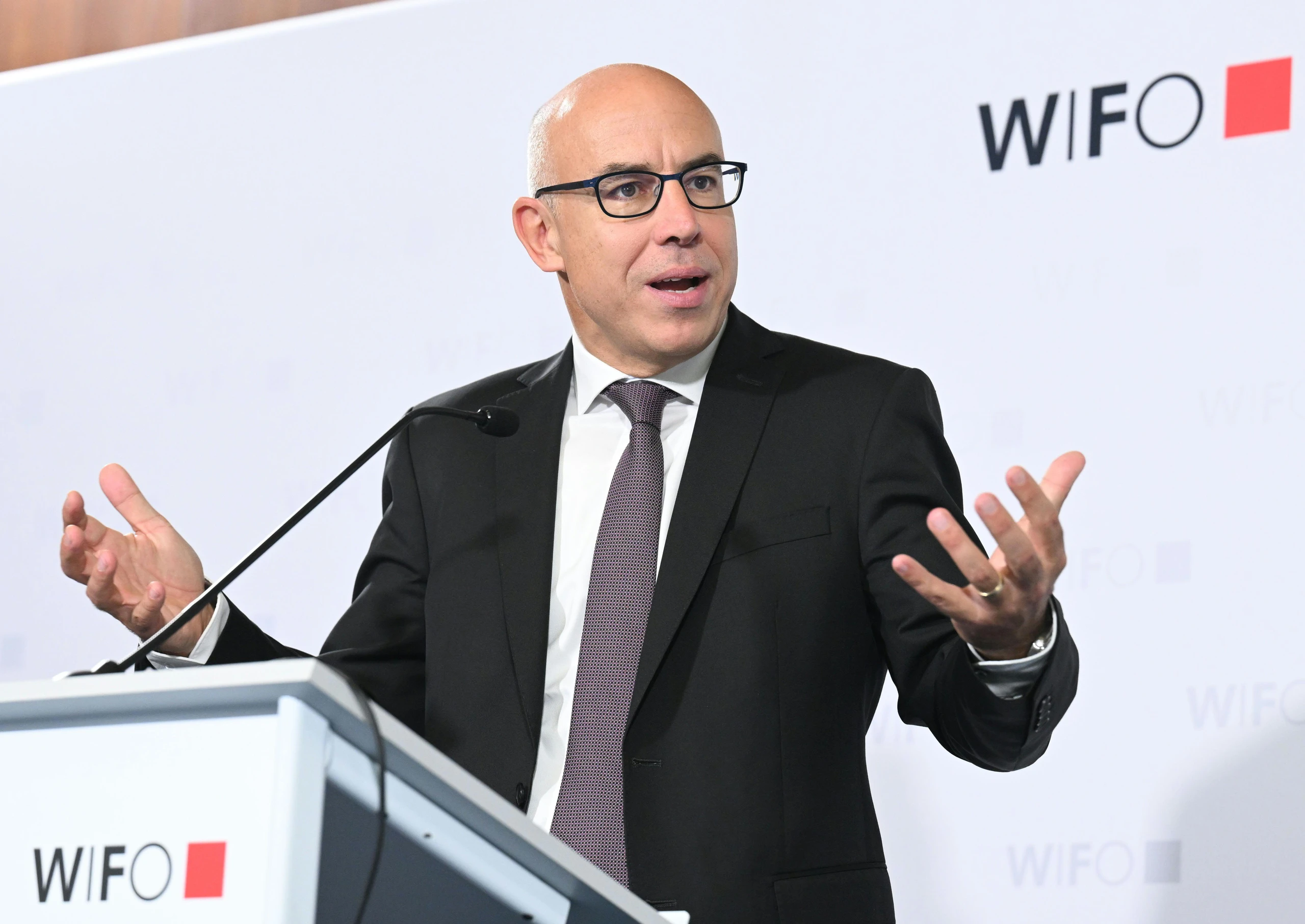 Gabriel Felbermayr, Wifo-Direktor, auf einer Pressekonferenz.