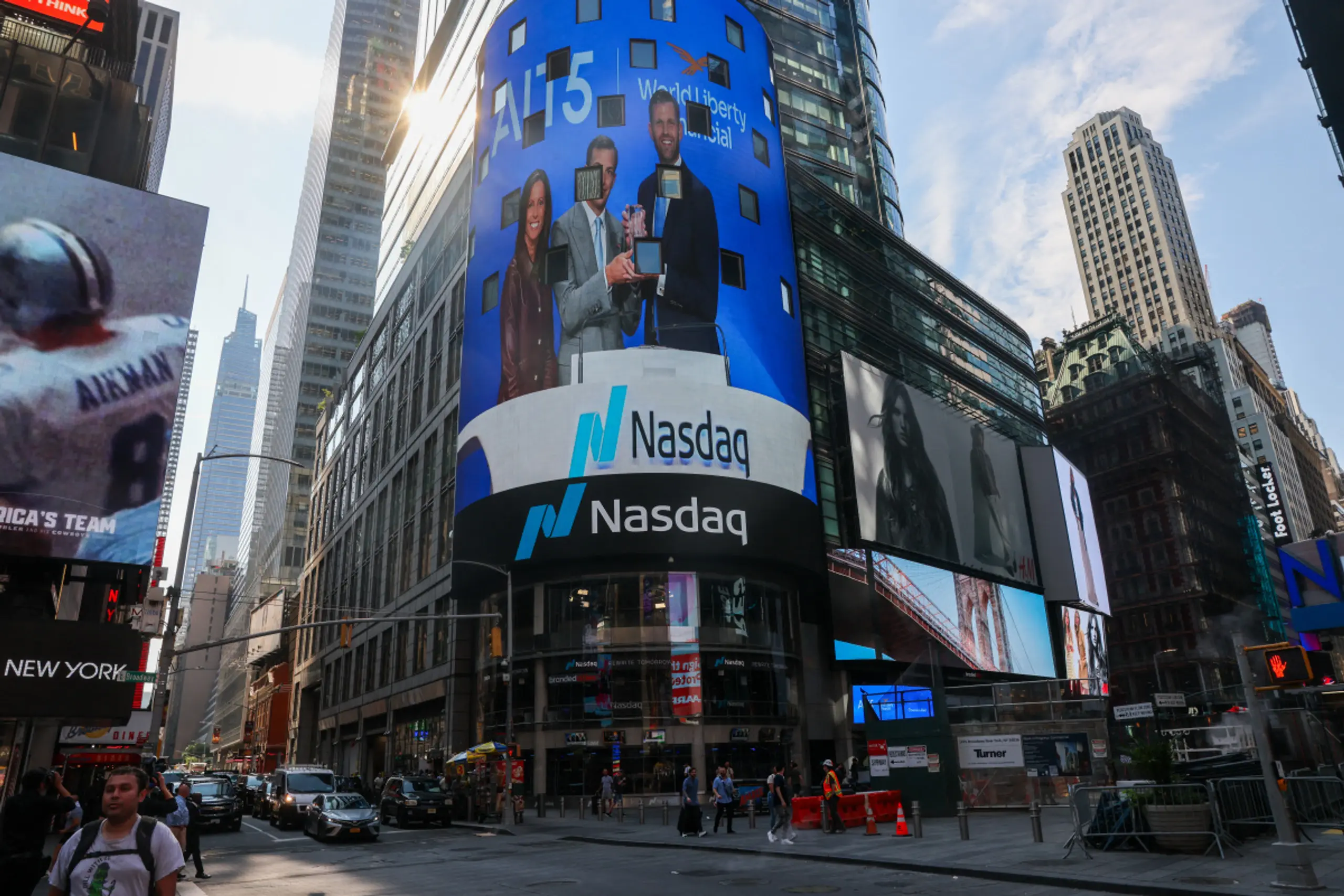 Papiere wurden beim Börsengang an der Nasdaq zu je 25 Dollar ausgegeben