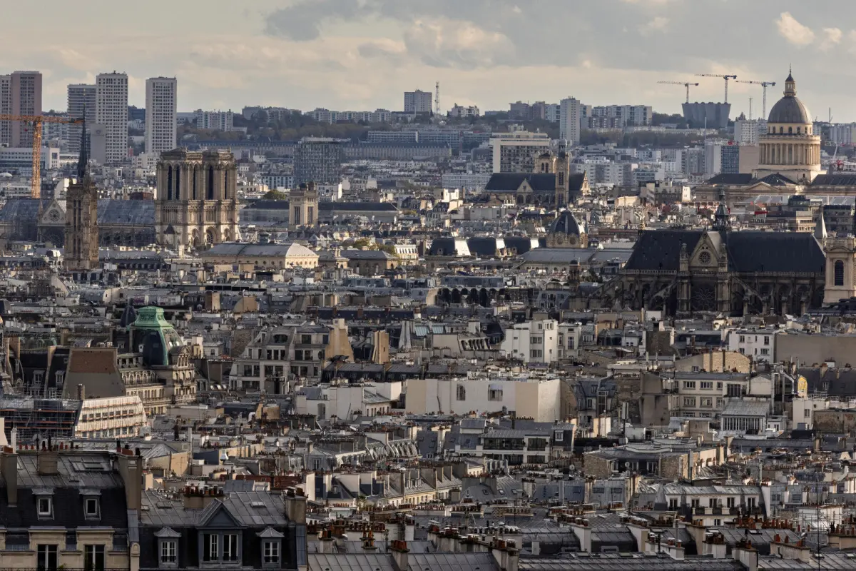 © APA/APA/AFP/JOEL SAGET Kräftiges Wachstum trotz politischer Instabilität und hoher Staatsverschuldung