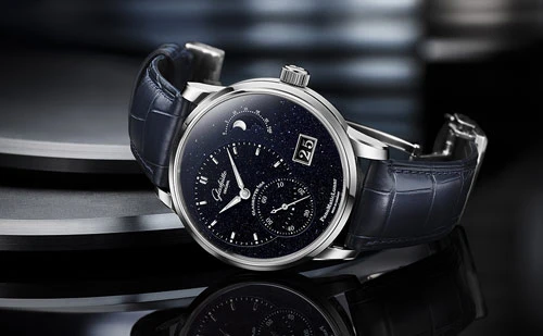 © Glashütte Original Blurred image background