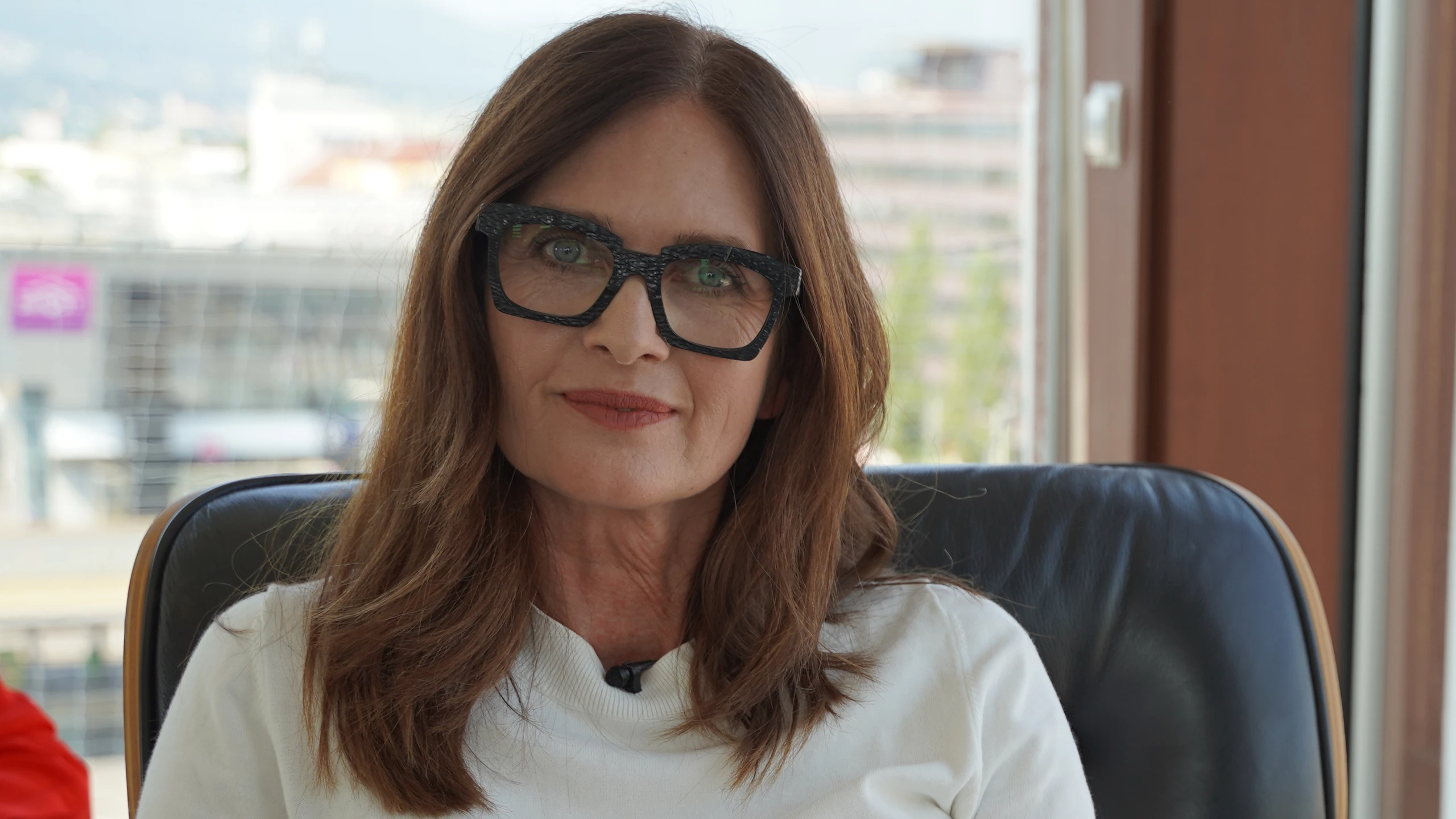 Wogrollys Couch: Von „Affenliebe“ und der heilsamen Wirkung der Kunst