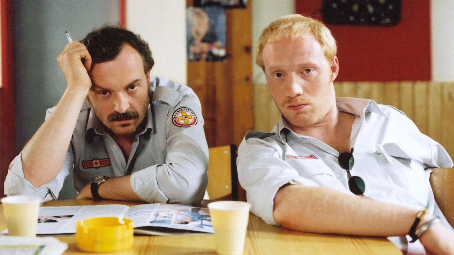 Josef Hader und Simon Schwarz im Film Komm, süßer Tod