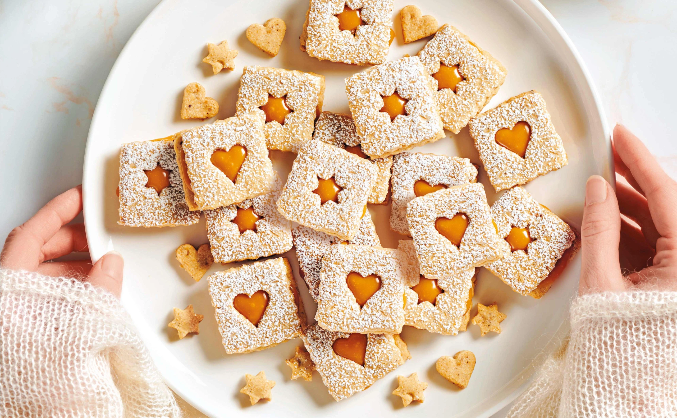 Kekse mit brauner Butter und Schokokaramell