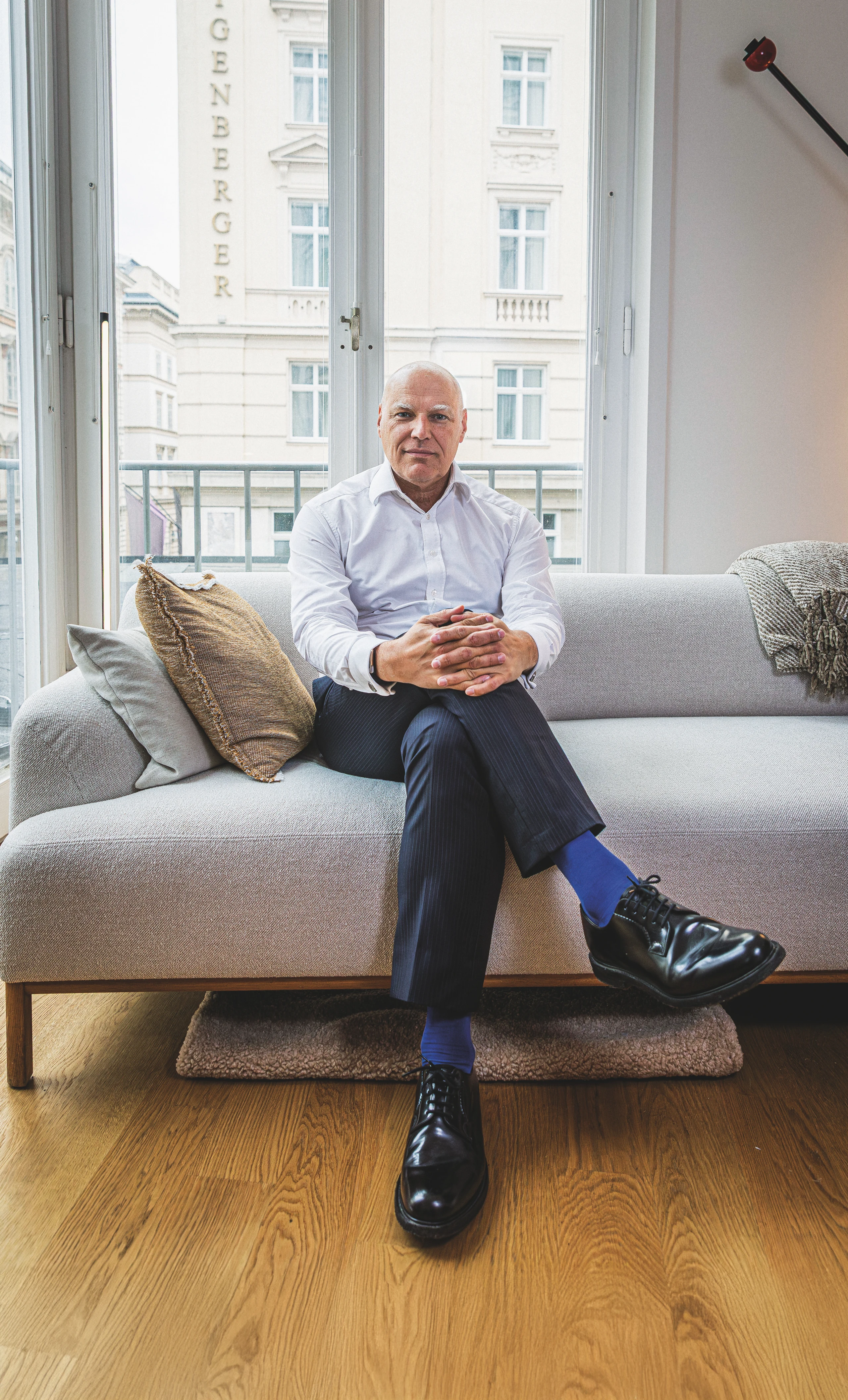 Von der Bank auf die Couch