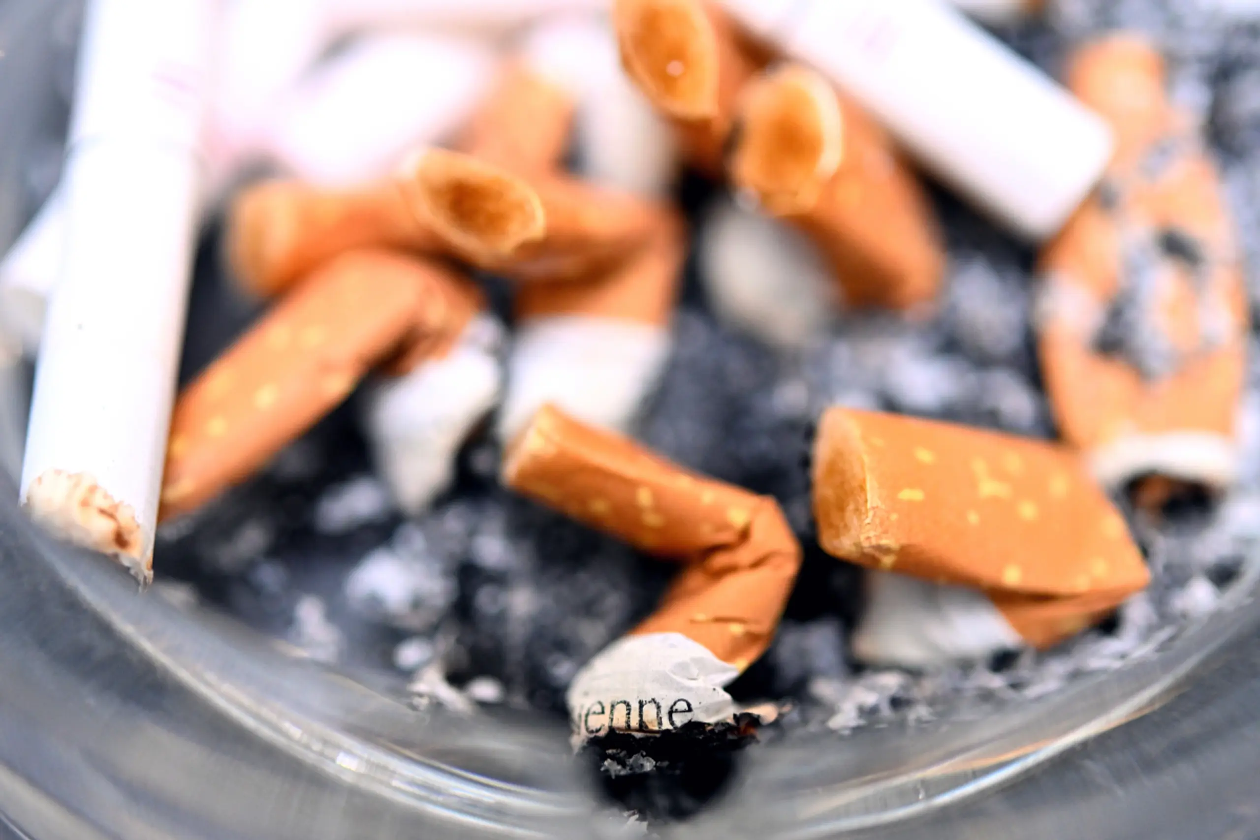 Mehr als ein Fünftel hierzulande raucht täglich