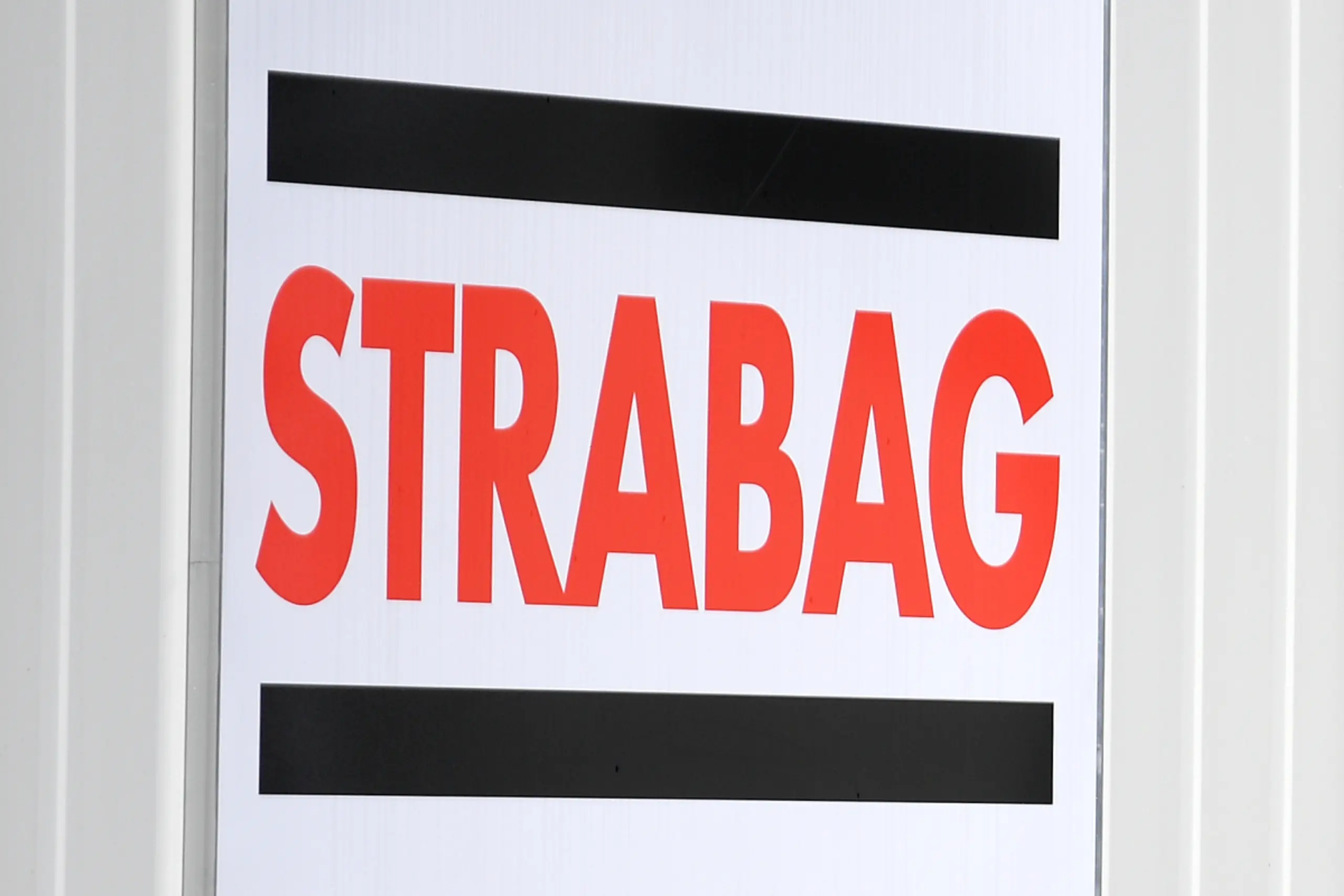 Strabag sitzt auf dickem Auftragspolster