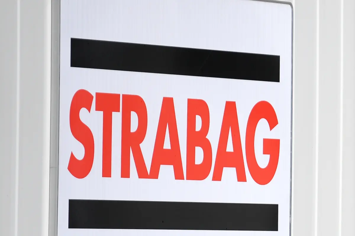 © APA/ROLAND SCHLAGER Baukonzern verweist auf Grundwasserprobleme, Sanierung brauche Zeit