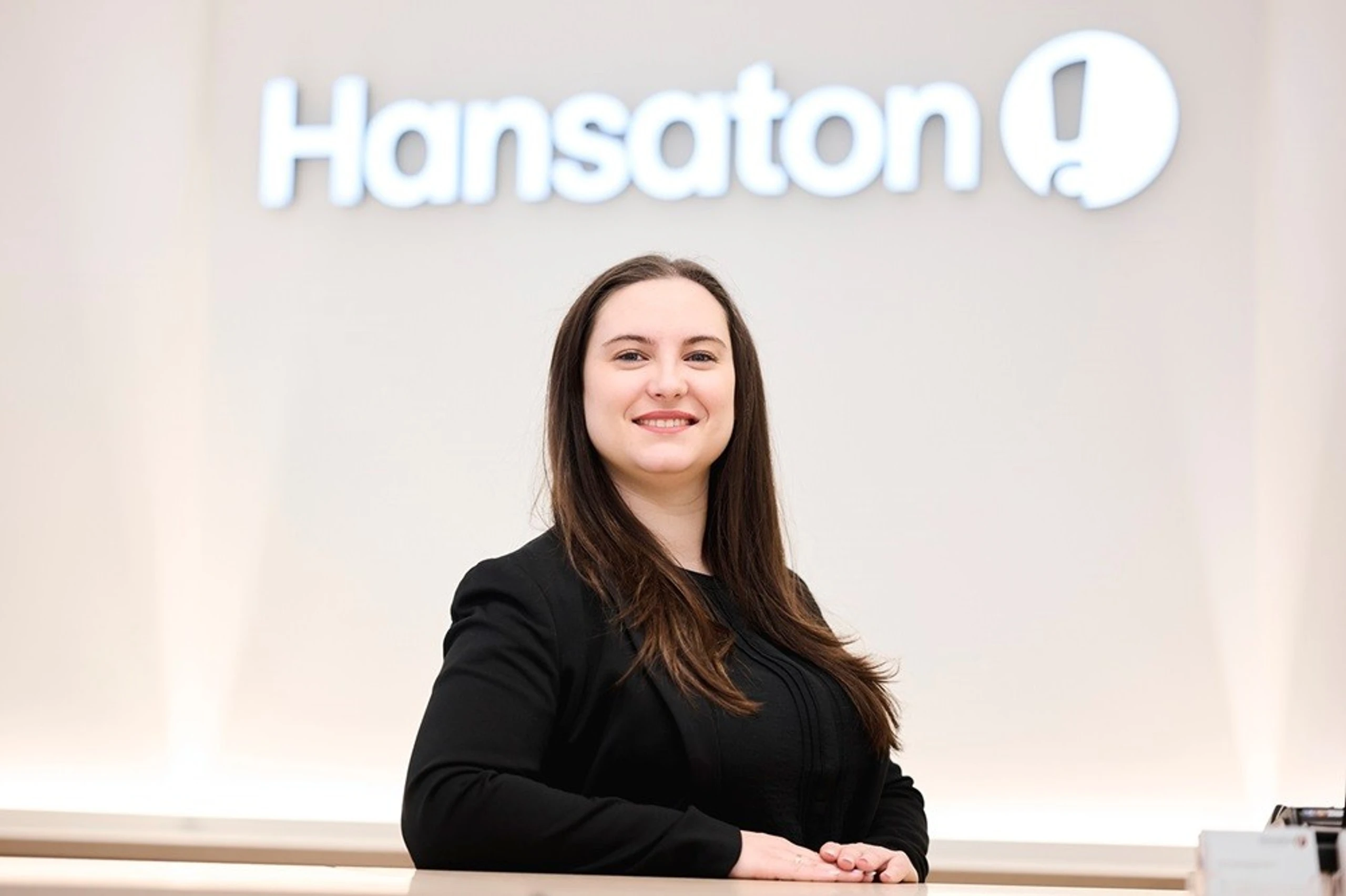 Hansaton Hörakustikmeisterin klärt auf: 10 Alltagsgeräusche, die Ihre Ohren täglich stressen