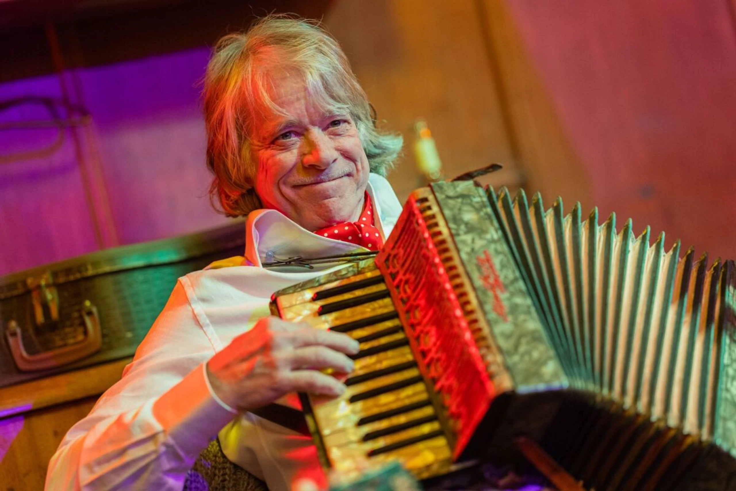 Neben Klassikern setzt Helge Schneider bei der neuen Tour auf Jazz