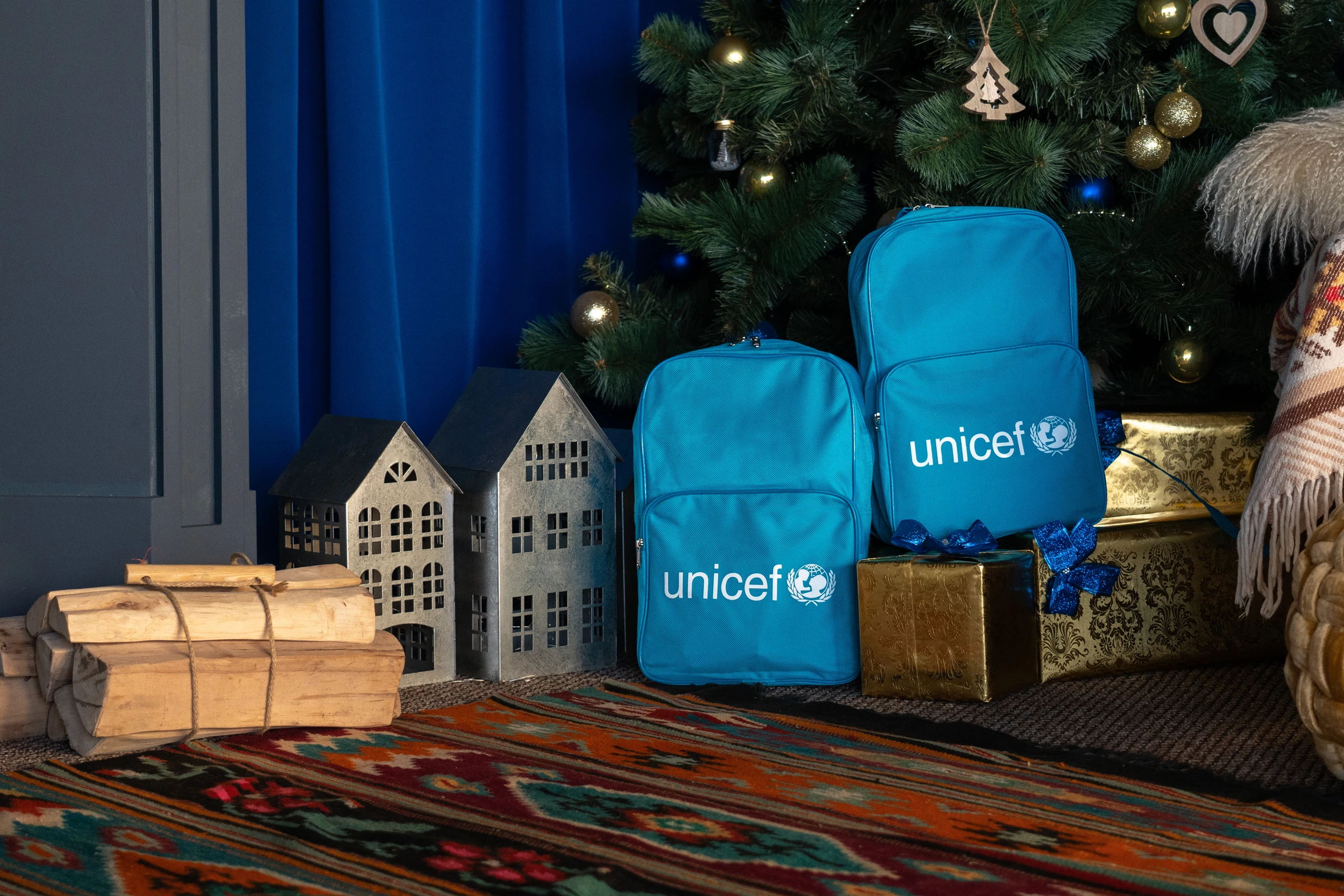 © UNICEF/UN0770679/Filippov Blurred image background