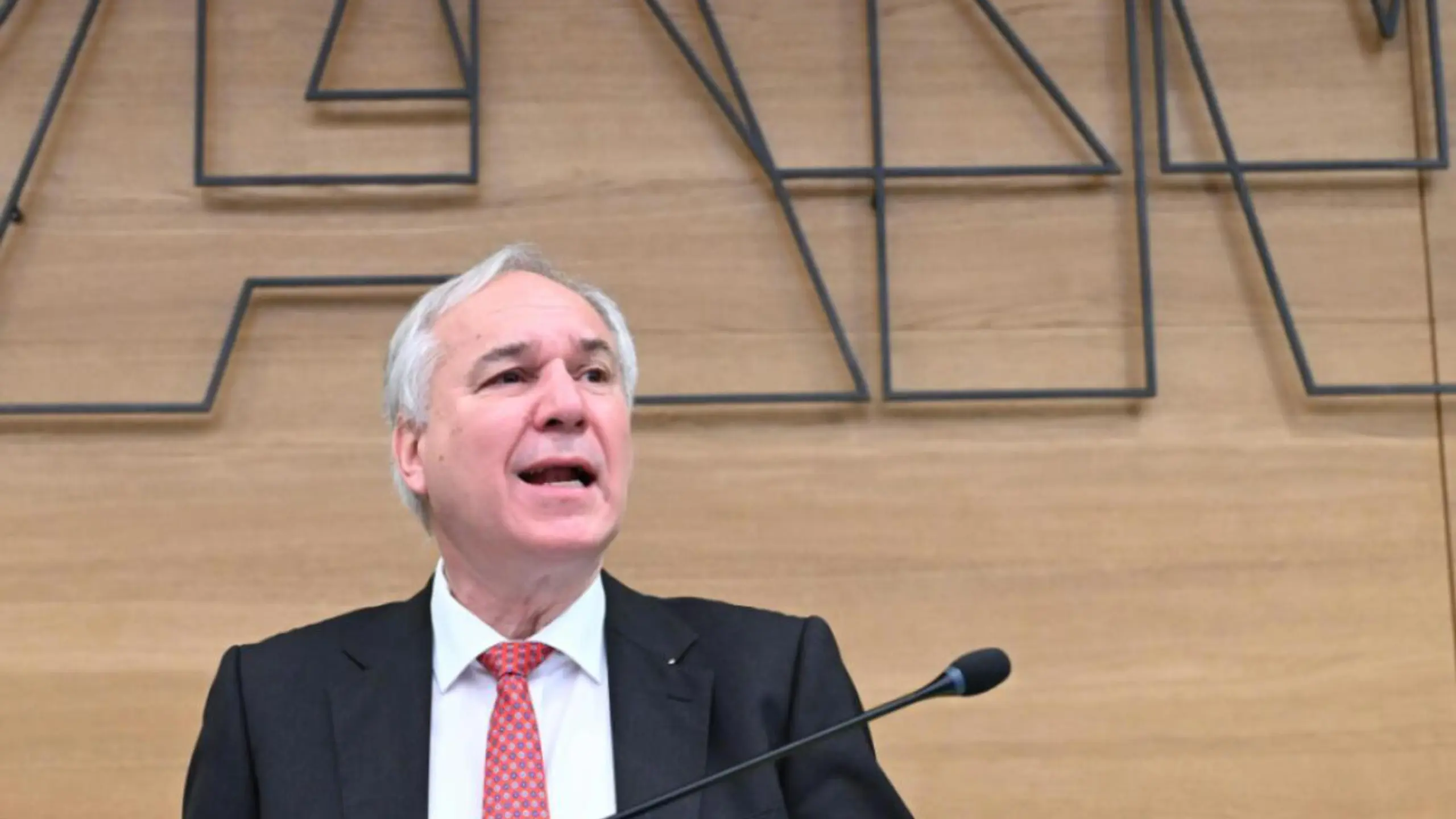 Walter Rosenkranz (FPÖ) führt den Vorsitz im Pilnacek-U-Ausschus