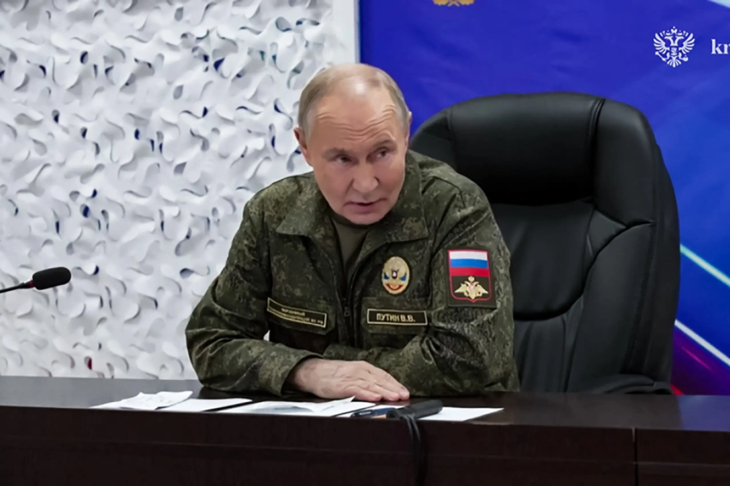 Russischer Präsident in Tarnuniform