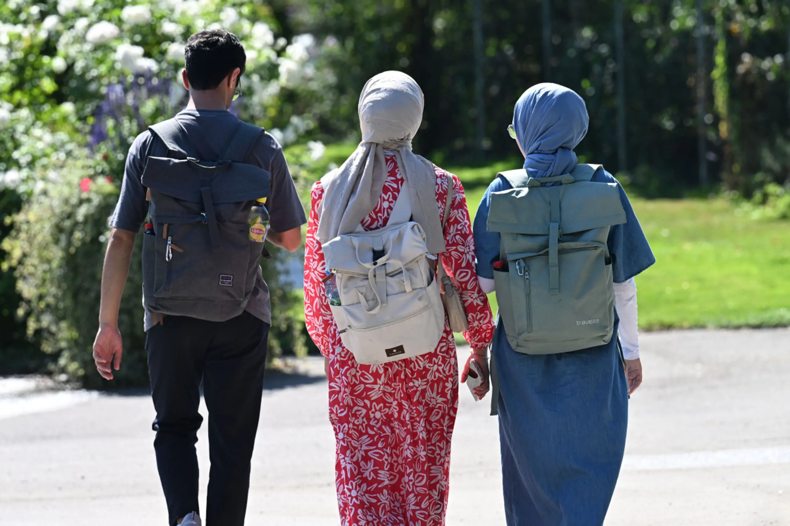 Zahl der Asylanträge geht stark zurück