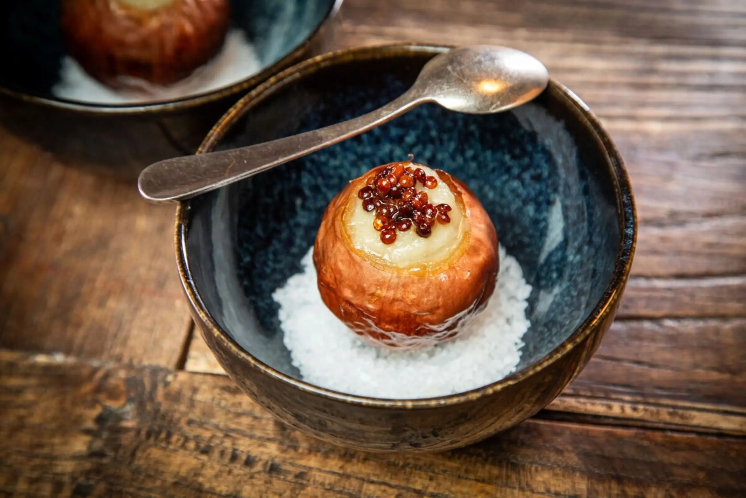 Die gefüllte Zwiebel von Roncoroni ist die Gedult beim Schmoren wert