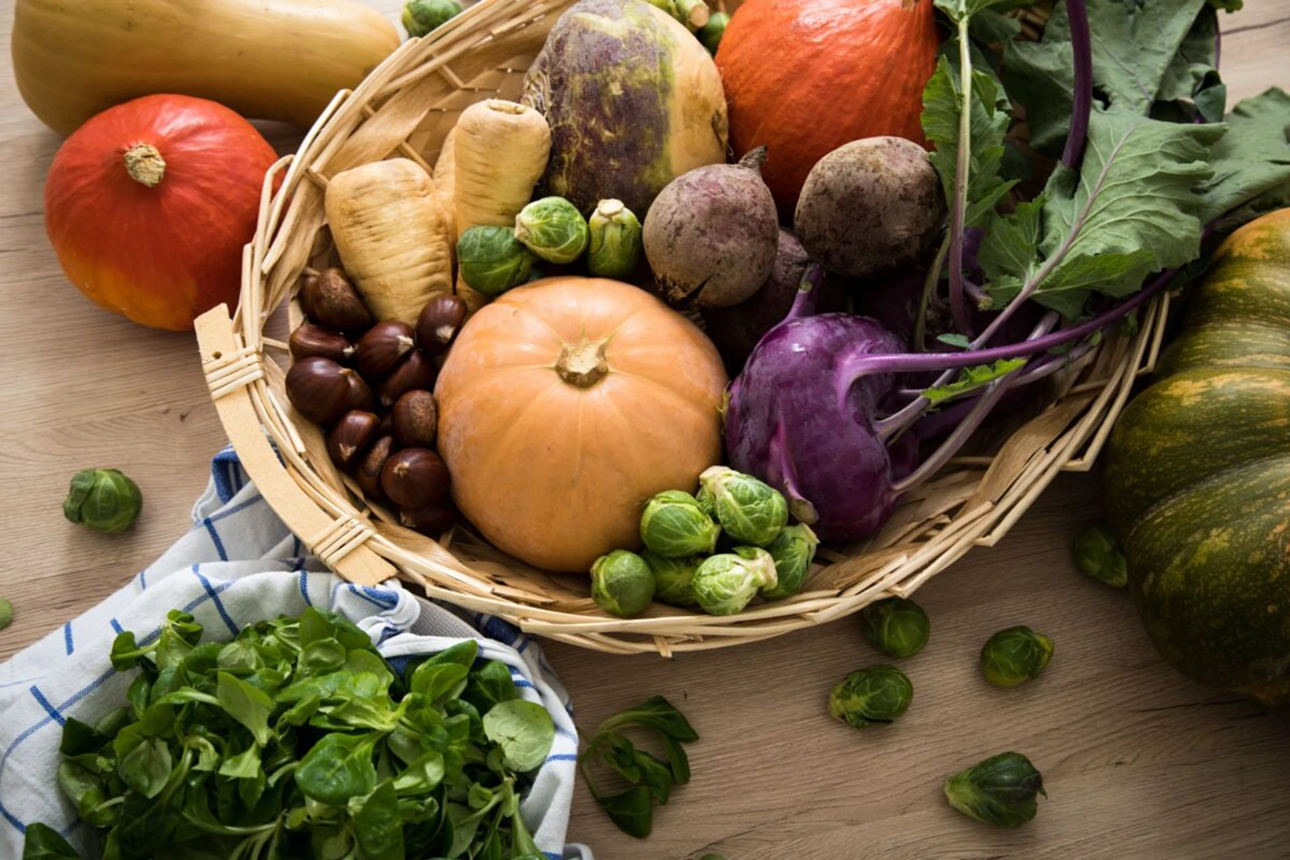 Aromatisches, knackiges Obst und Gemüse hat kurze Wege zurückgelegt