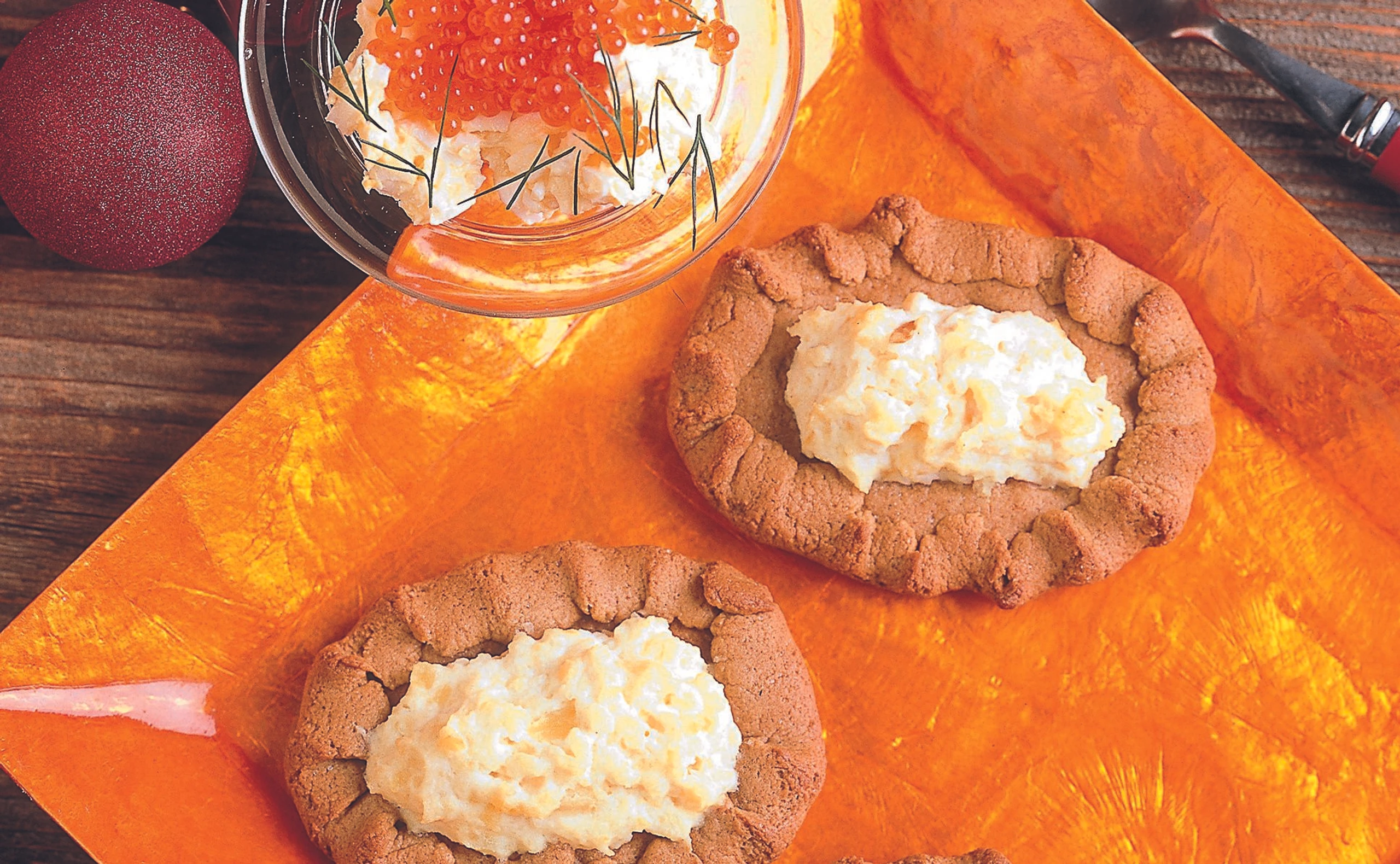 Karelische Pastetchen mit Butter