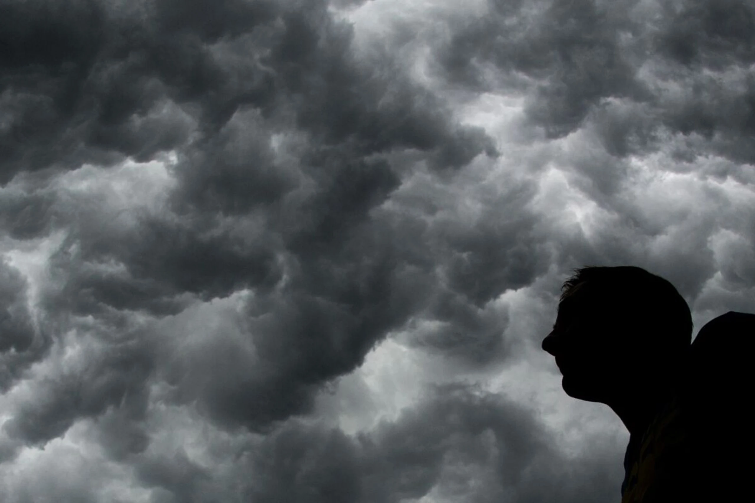 Stress, Schlafdefizit und Alkohol können das Anfallsrisiko erhöhen