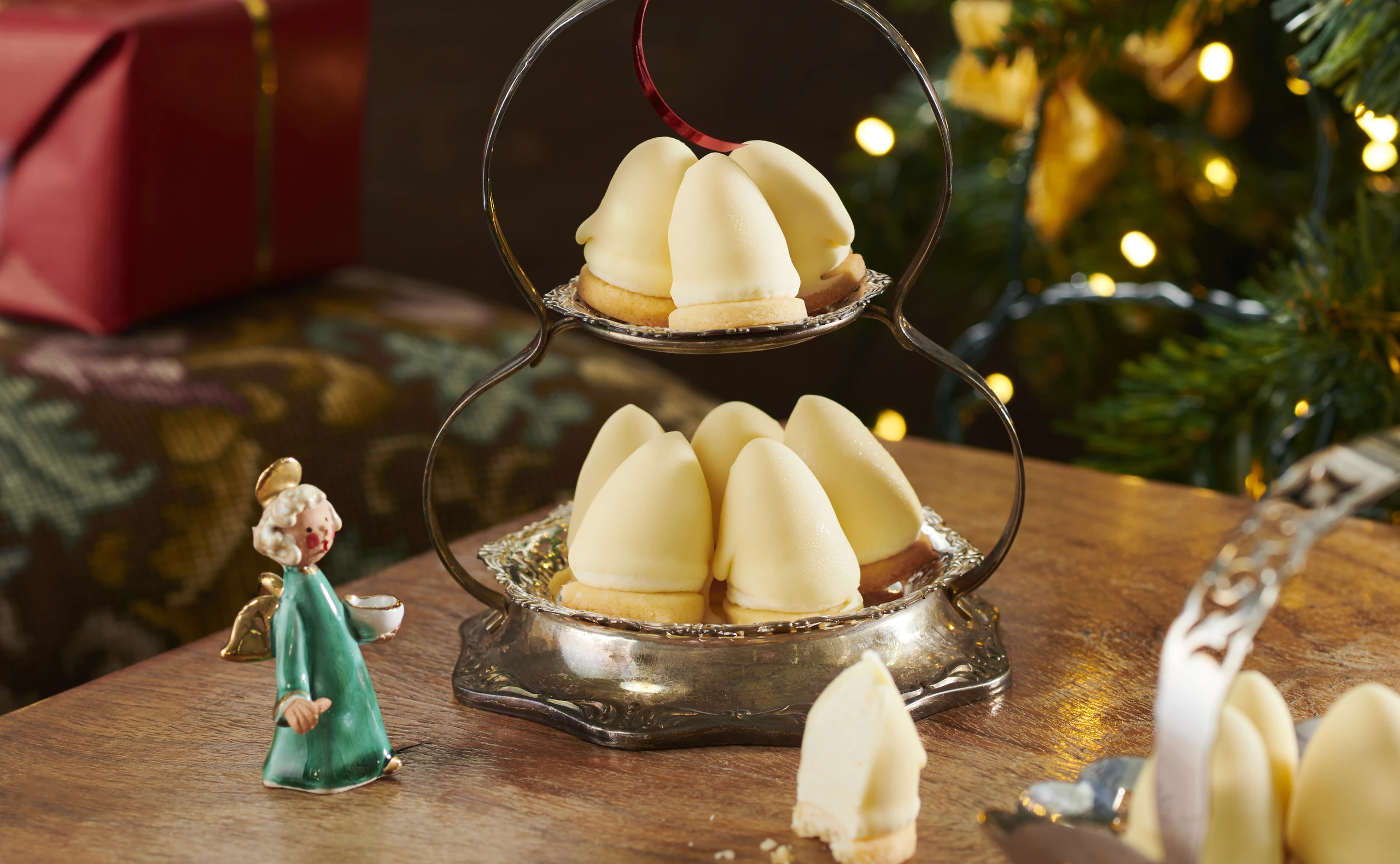 Weiße Pariser Spitzen