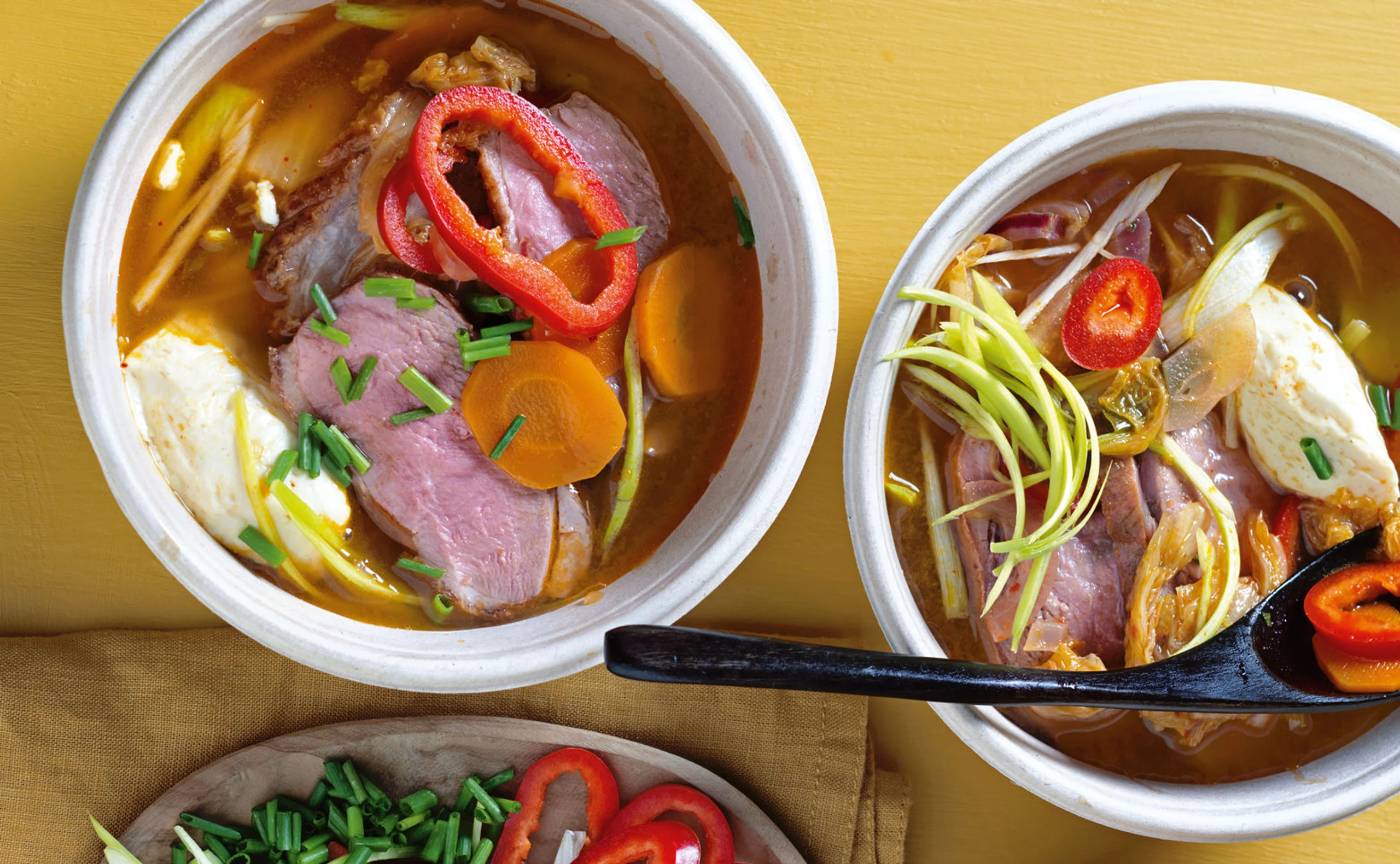 Entenbrusteintopf mit Kimchi und Seidentofu