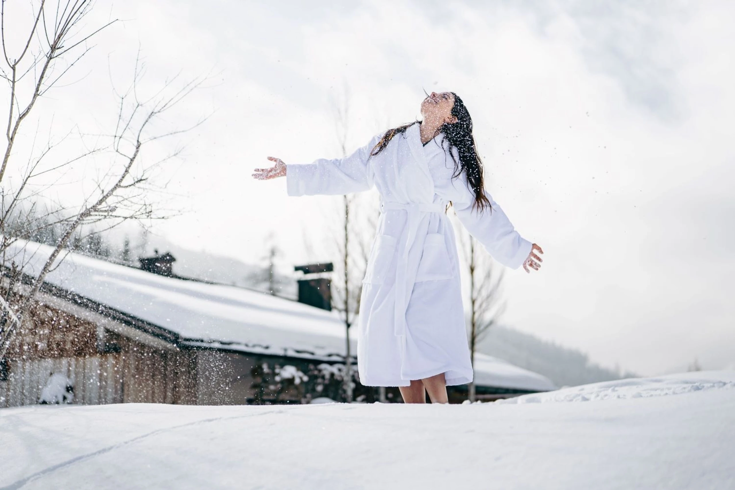WOMAN Adventkalender Tür 4: Auszeit in den Best Alpine Wellness Hotels