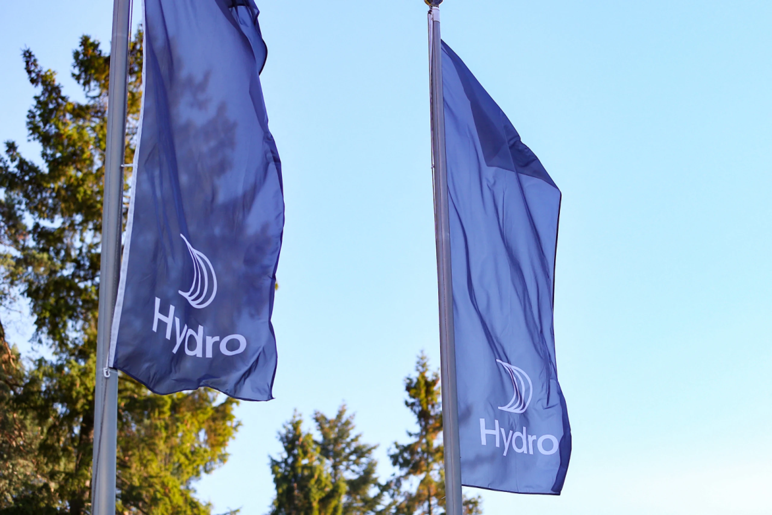 Norsk Hydro will sparen