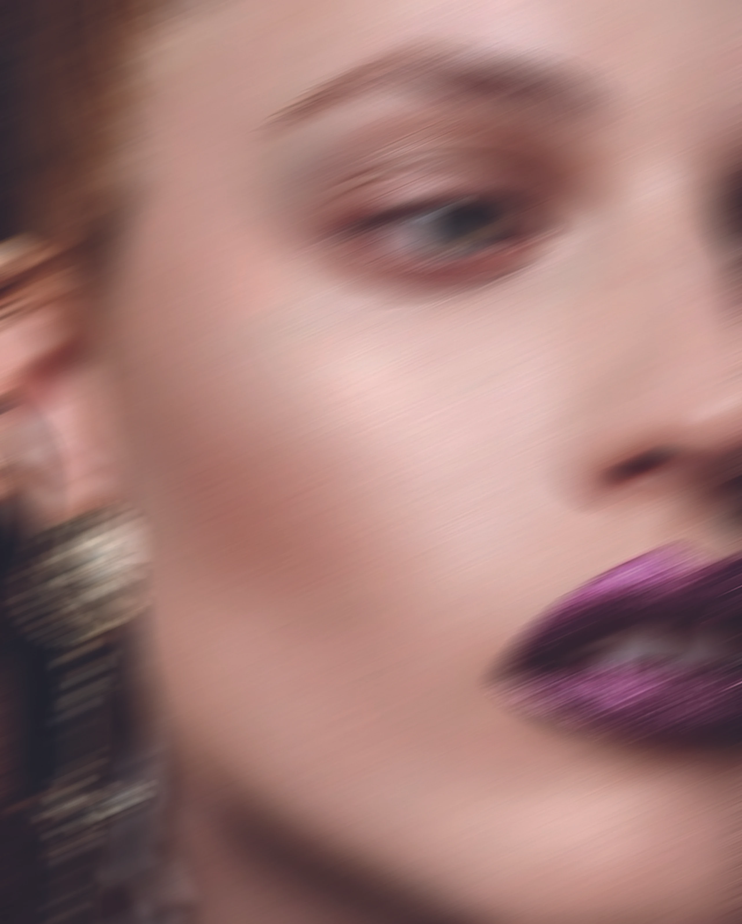 © Instagram/violette_fr Blurred image background