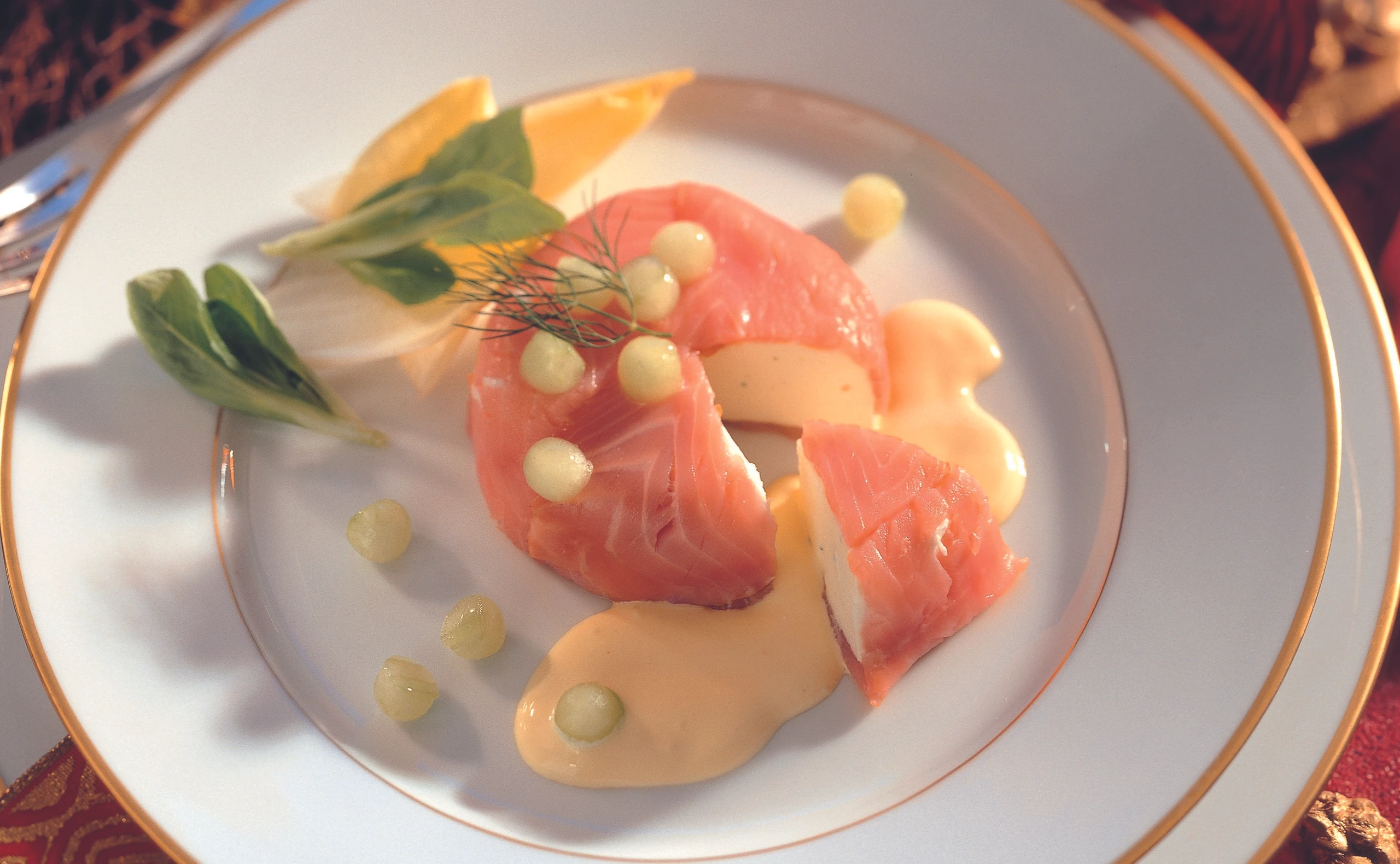 Lachstörtchen mit Safransauce