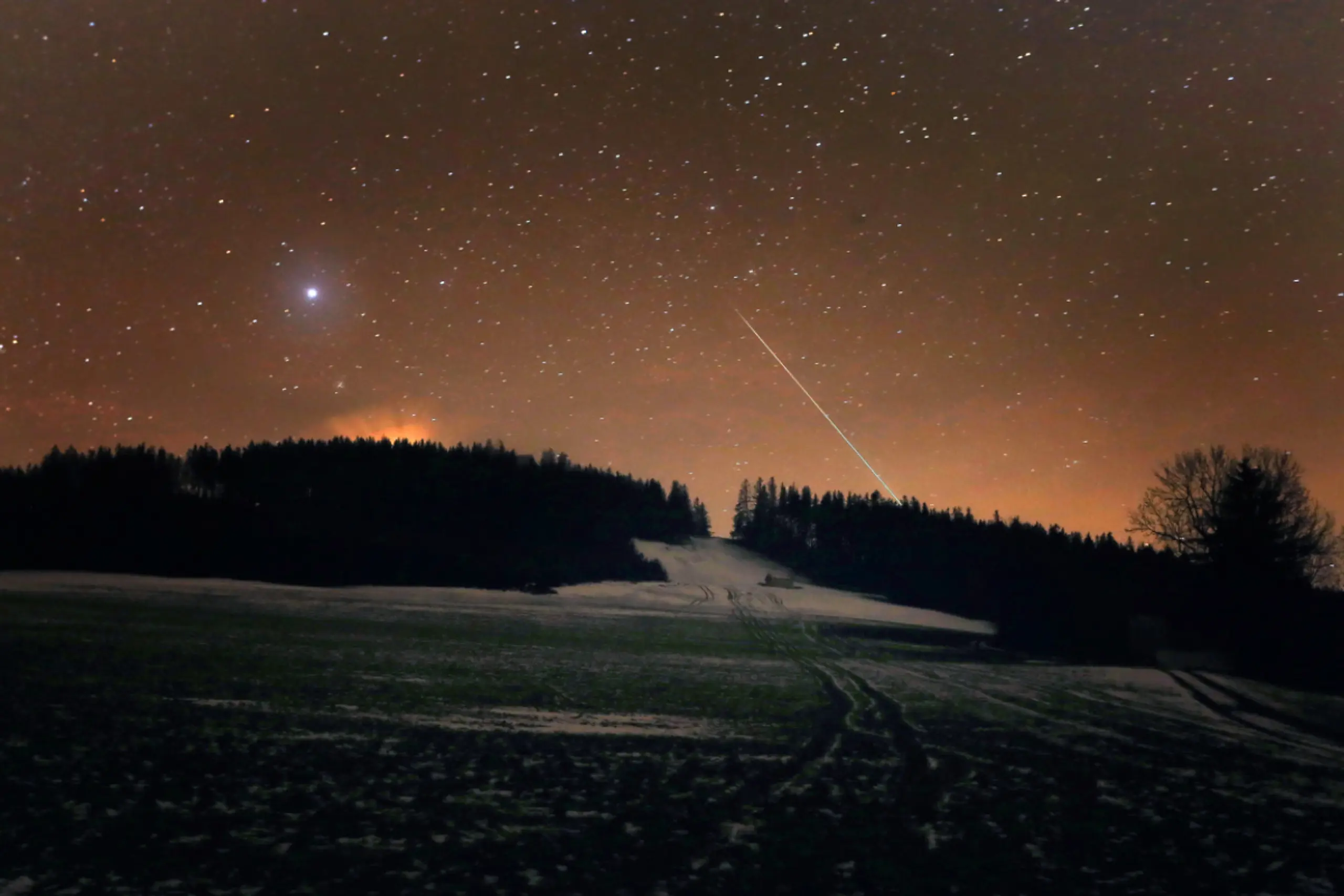 Winter-Meteorstrom der Geminiden geht dieser Tage nieder