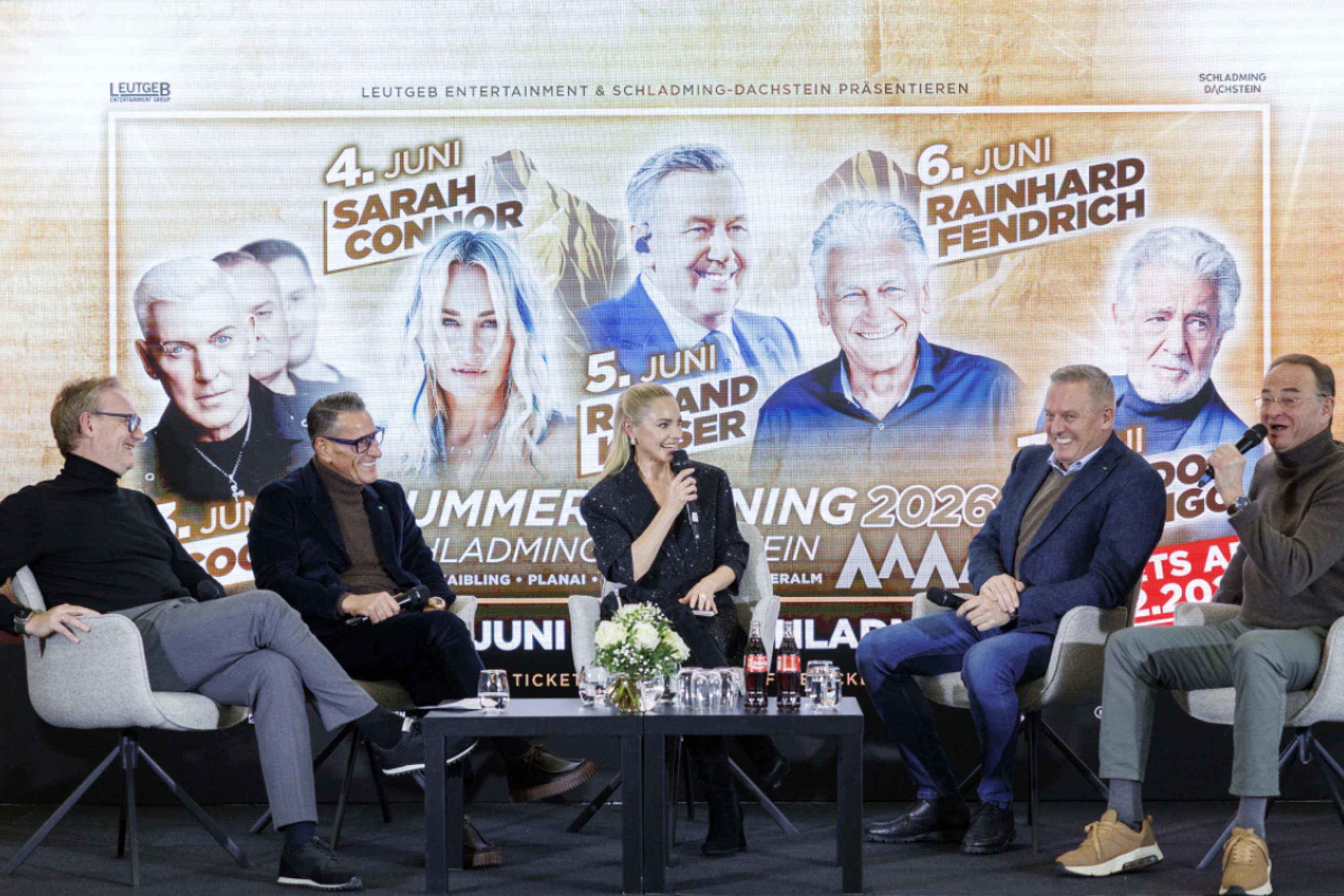 Volles Podium bei der Pressekonferenz in Schladming