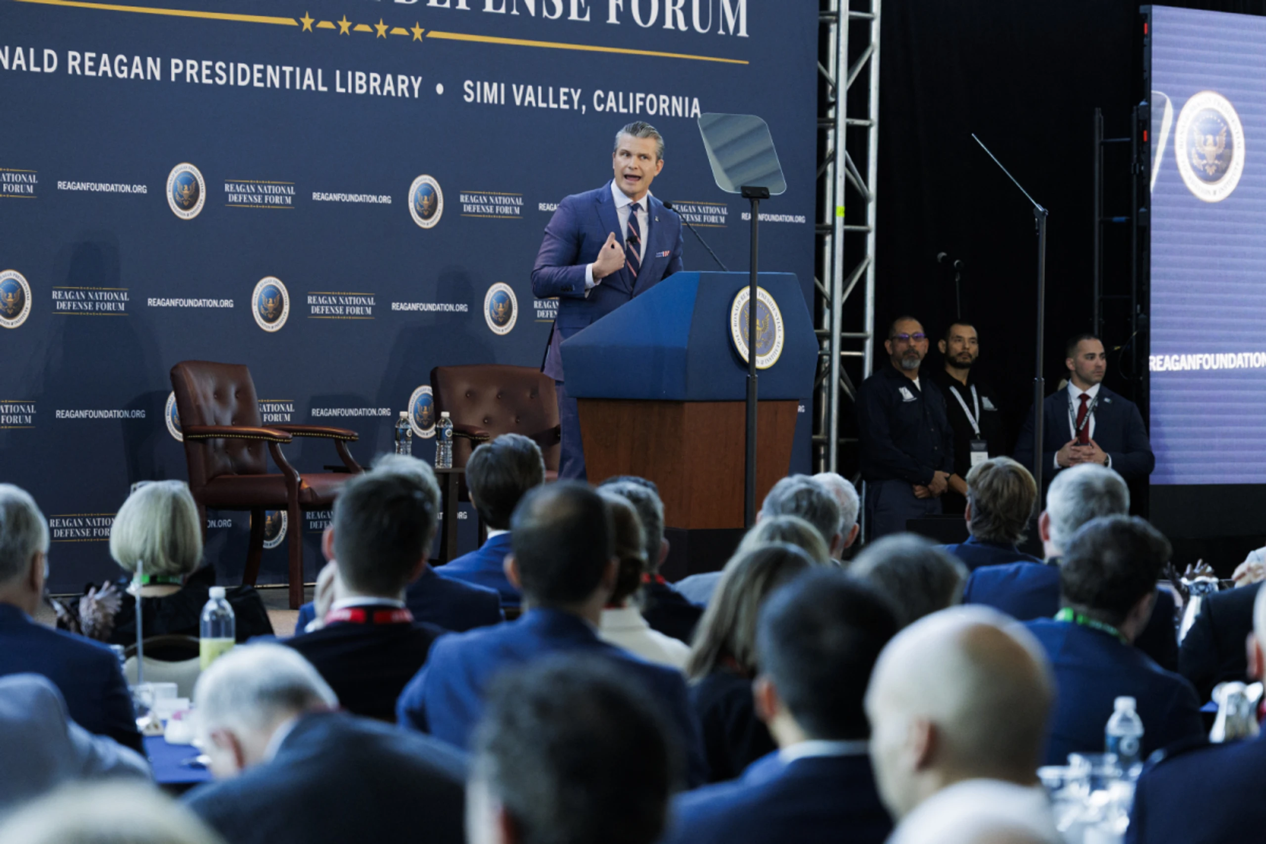 Pentagon-Chef beim Reagan National Defense Forum in Simi Valley