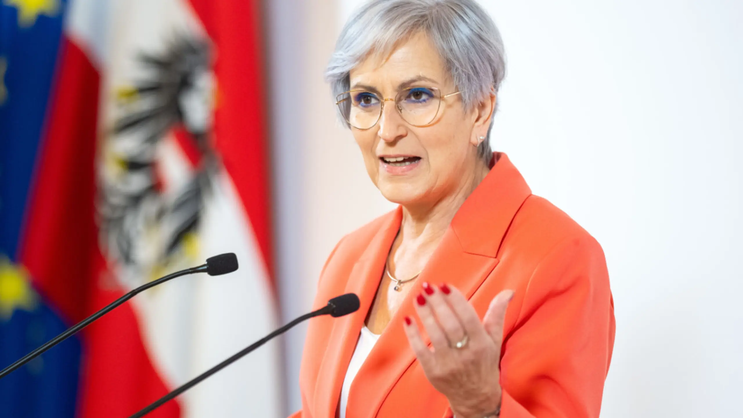 Sporrer nimmt beim Gewaltschutz die ganze Gesellschaft in die Pflicht