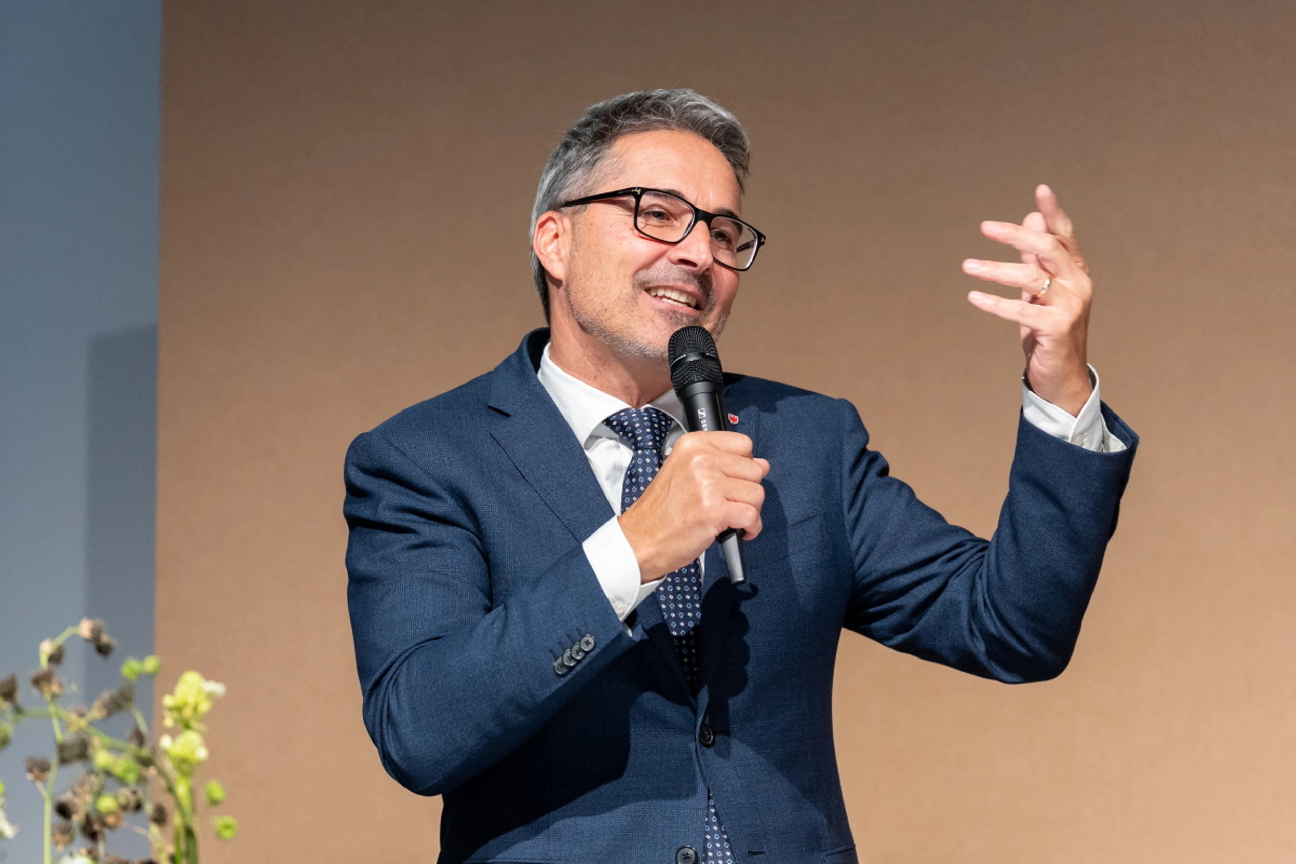 Südtiroler LH tritt für "tabuloses Gespräch" ein