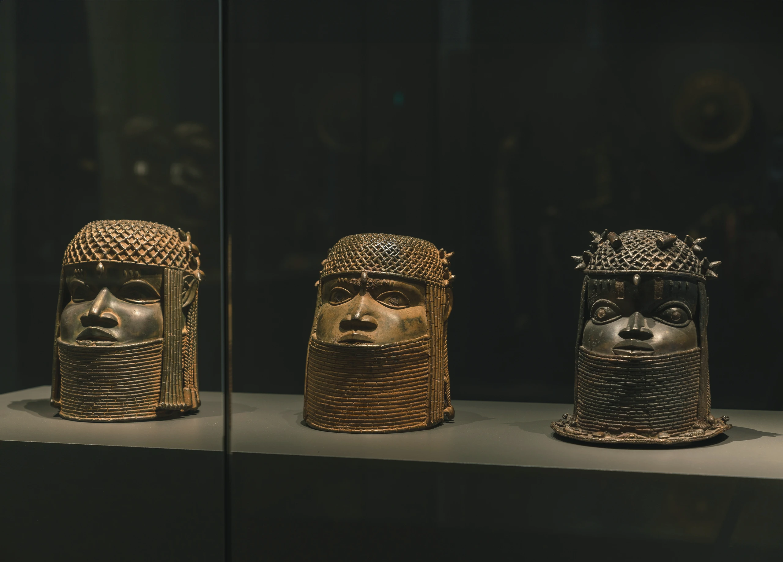 Koloniale Raubkunst: Die komplizierte Geschichte mit der Restitution