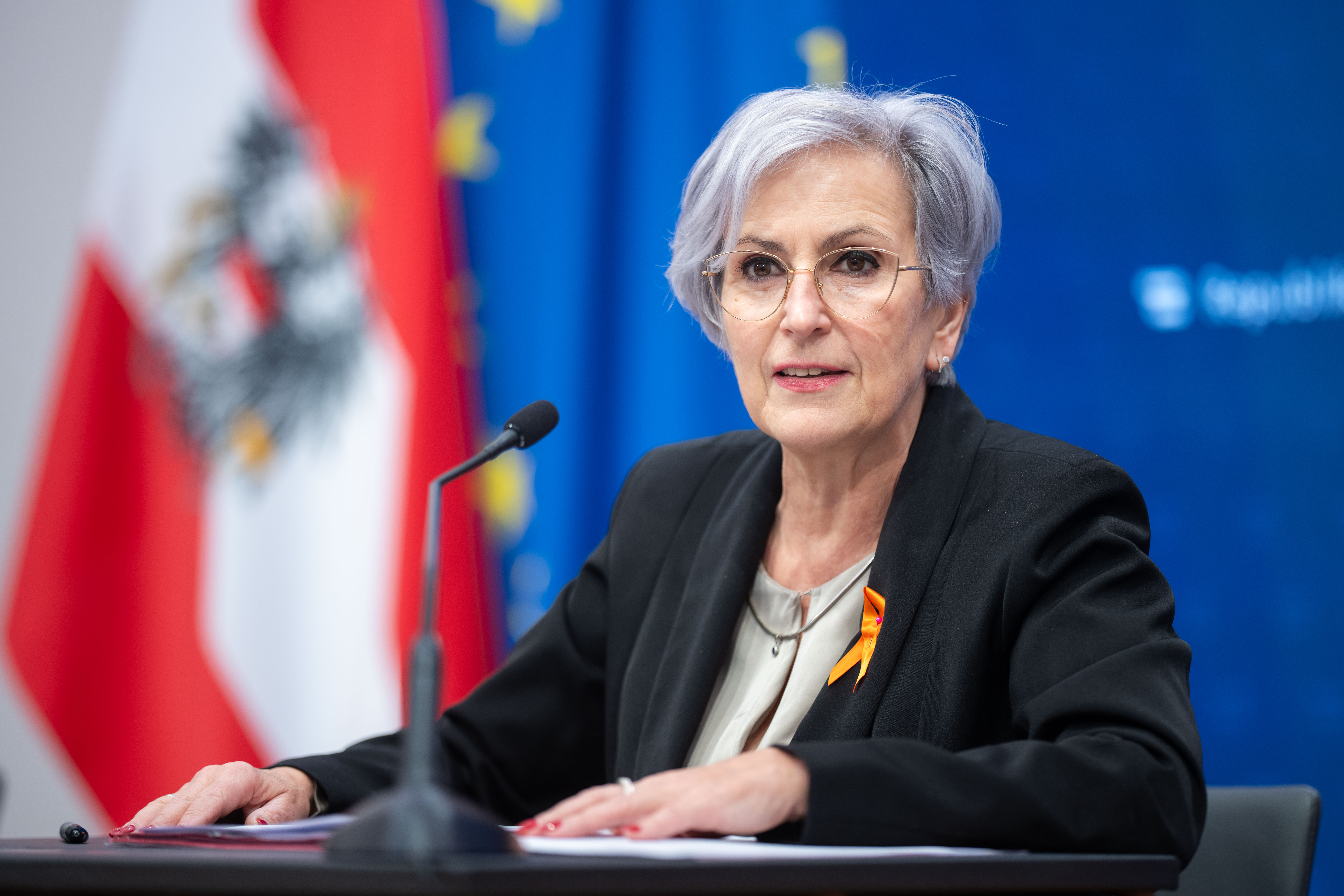 Justizministerin Anna Sporrer