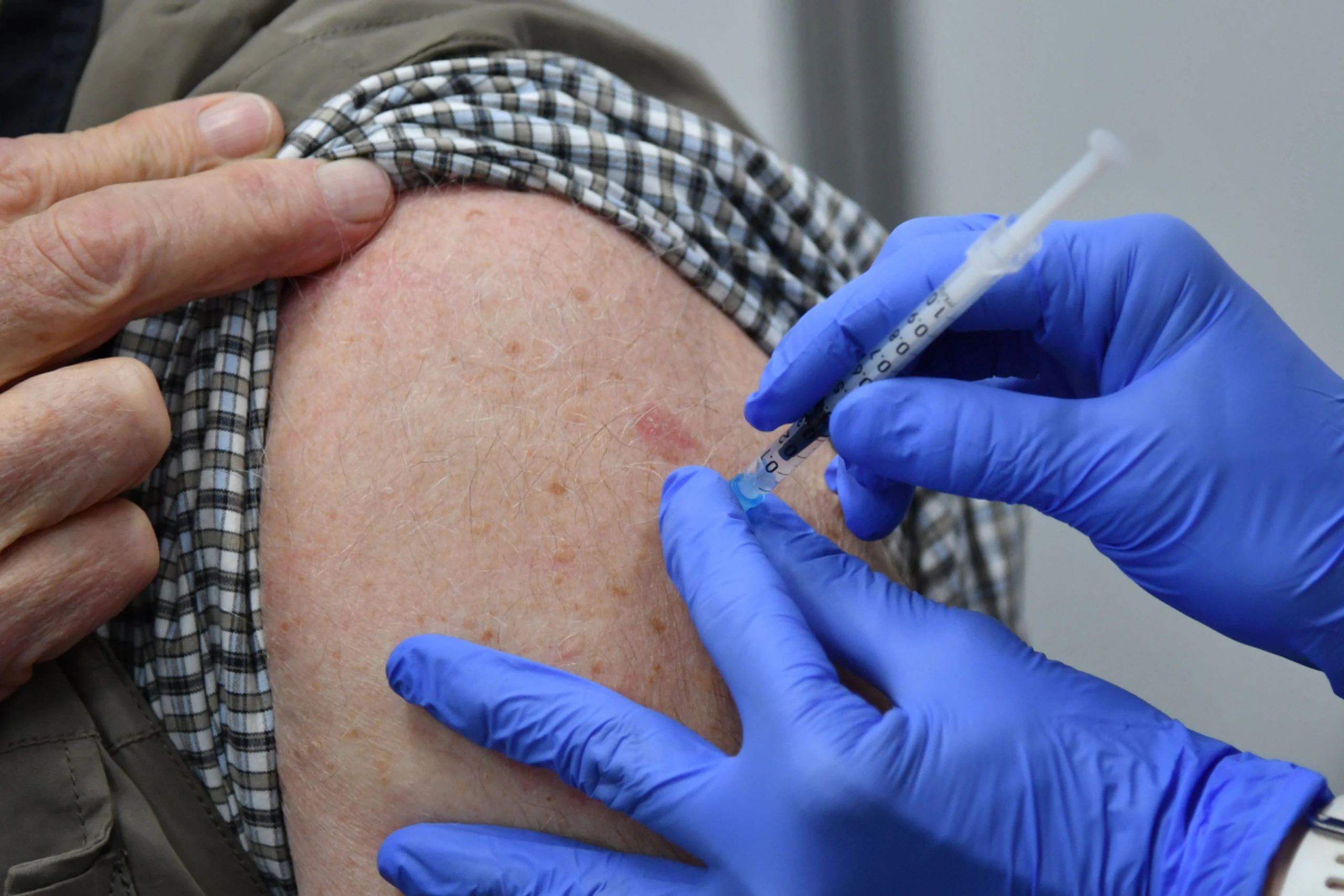 Aufnahme in kostenloses Erwachsenen-Impfprogramm "würde Sinn machen"