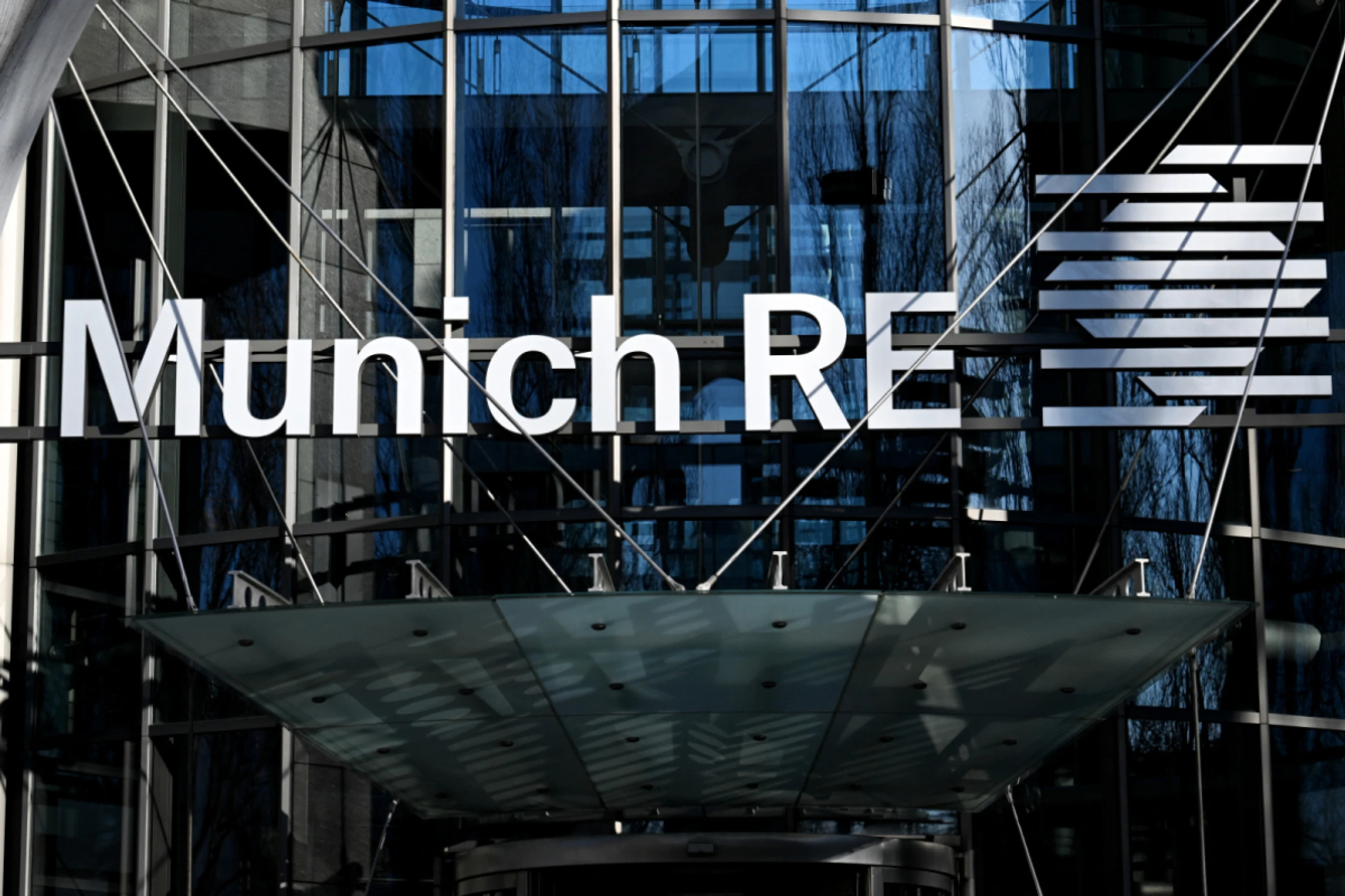 Munich Re will ohne Jobabbau auskommen