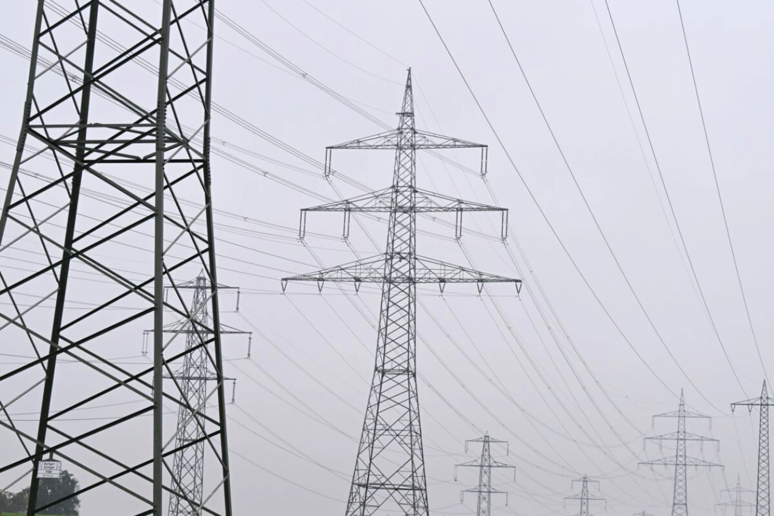 ++ ARCHIVBILD ++ Mit dem Gesetz sollen die Netzkosten gerechter verteilt werden