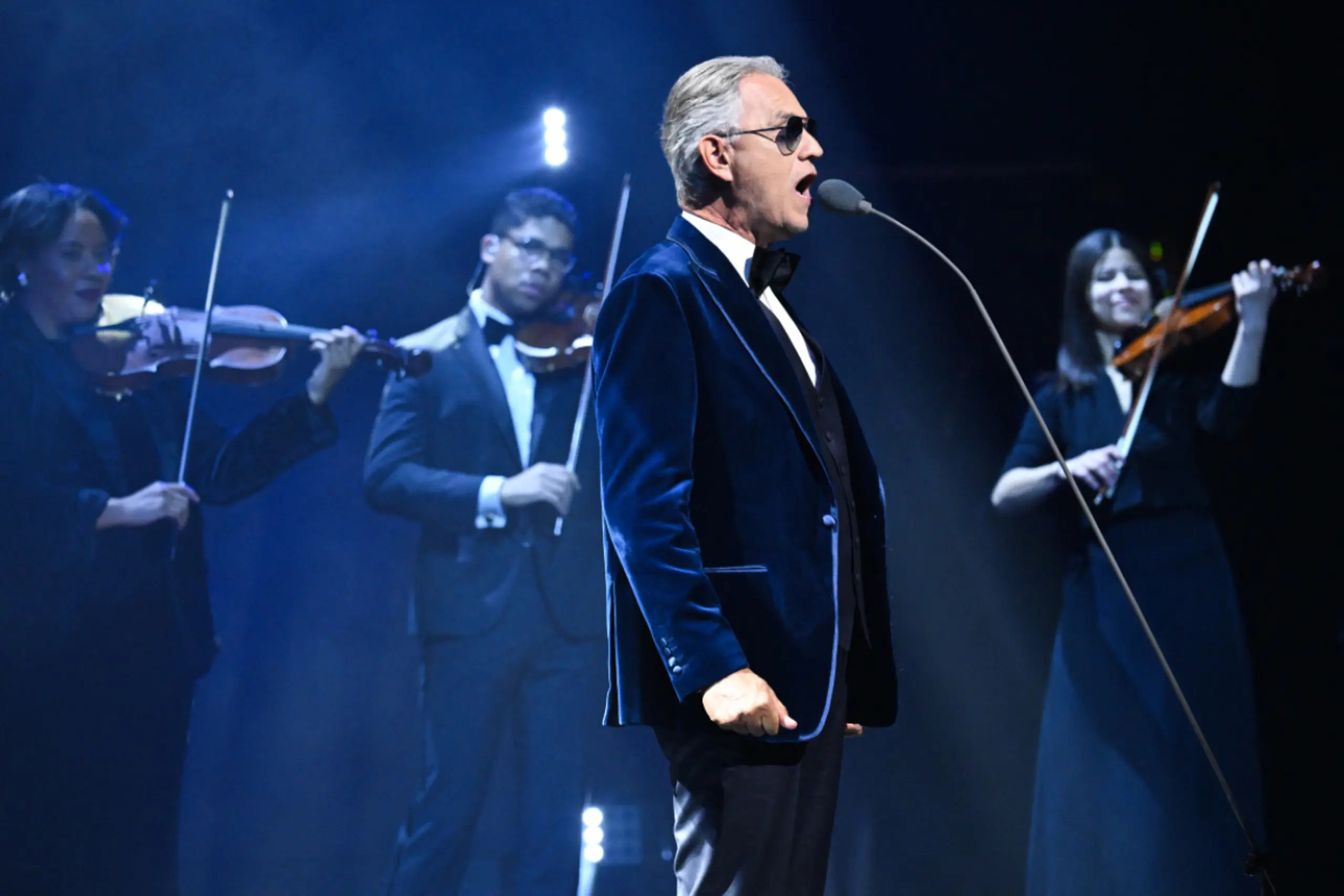 Bocelli kommt mit Streichern und Chor ins Happel-Stadion