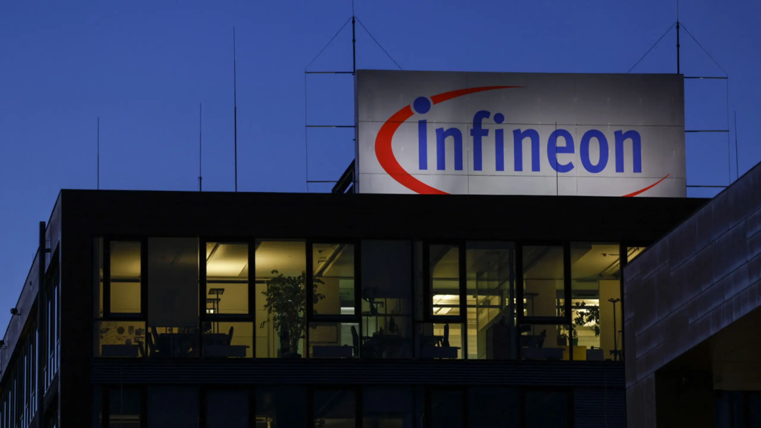 © APA/APA/AFP/MICHAELA STACHE Infineon arbeitet bei selbstfahrenden Autos mit Lenovo enger zusammen