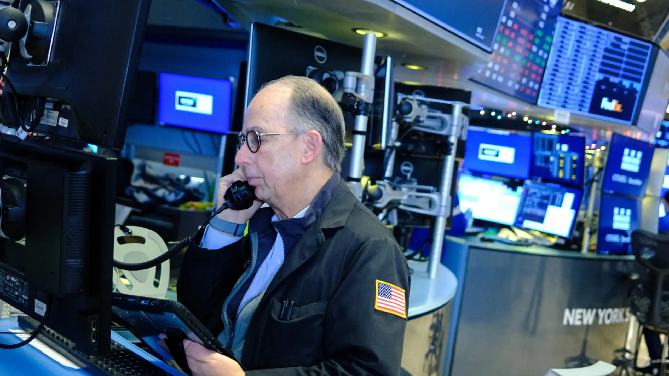 © APA/APA/AFP/CHARLY TRIBALLEAU S&P-500 und Nasdaq Composite mit Abgaben von über ein Prozent