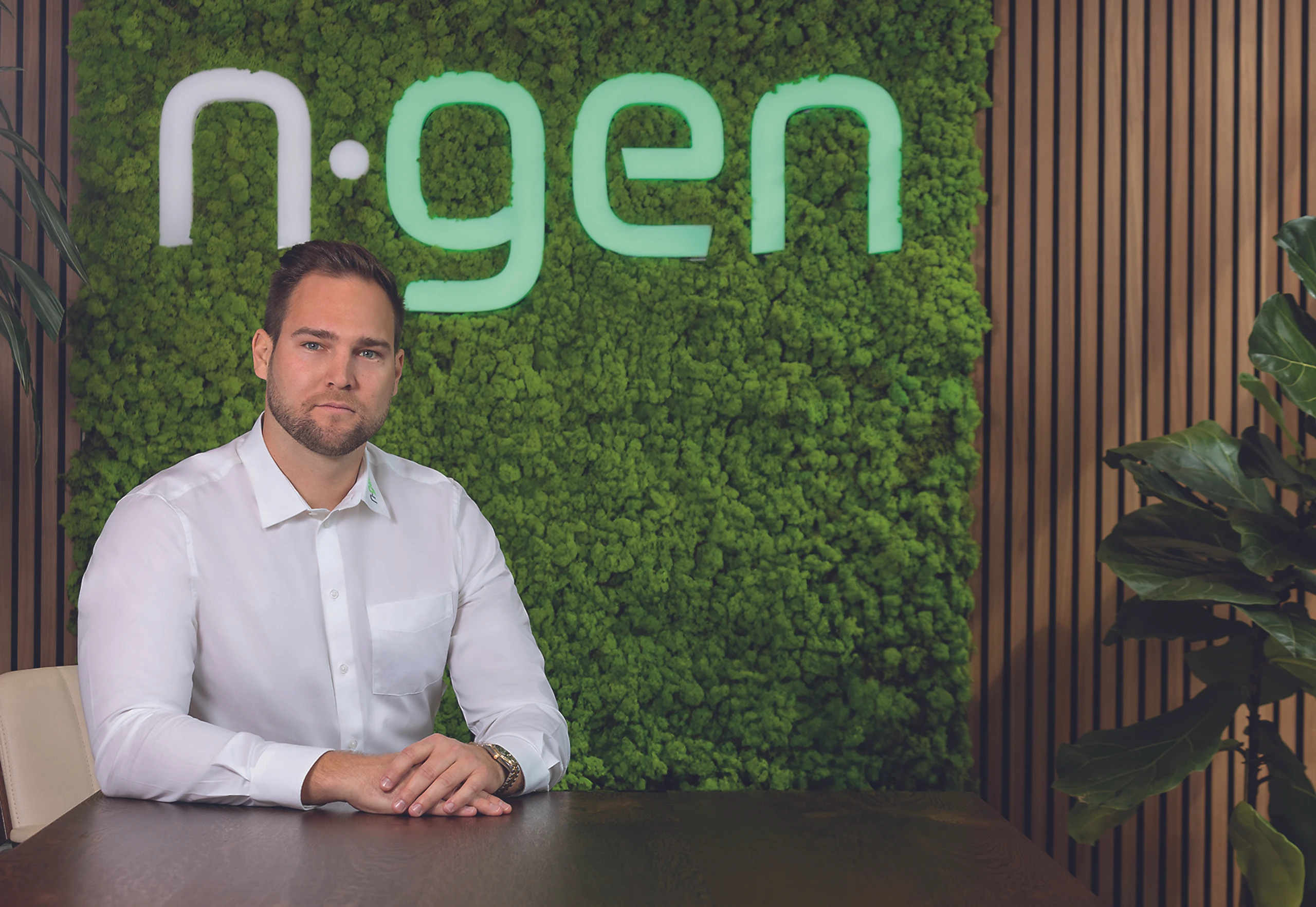 © Simone Attisan Blurred image background